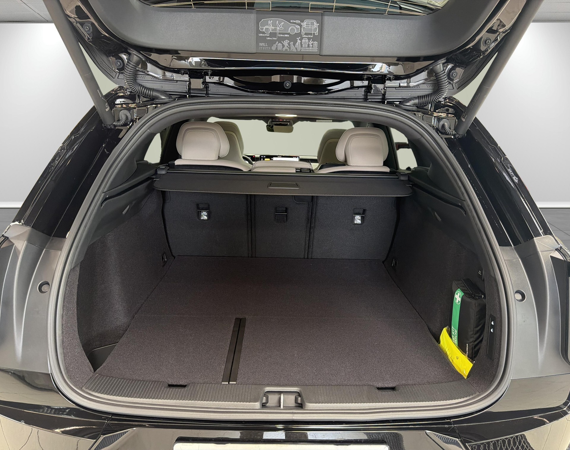 VOLVO EX60 Twin Ultra AWD-image-9