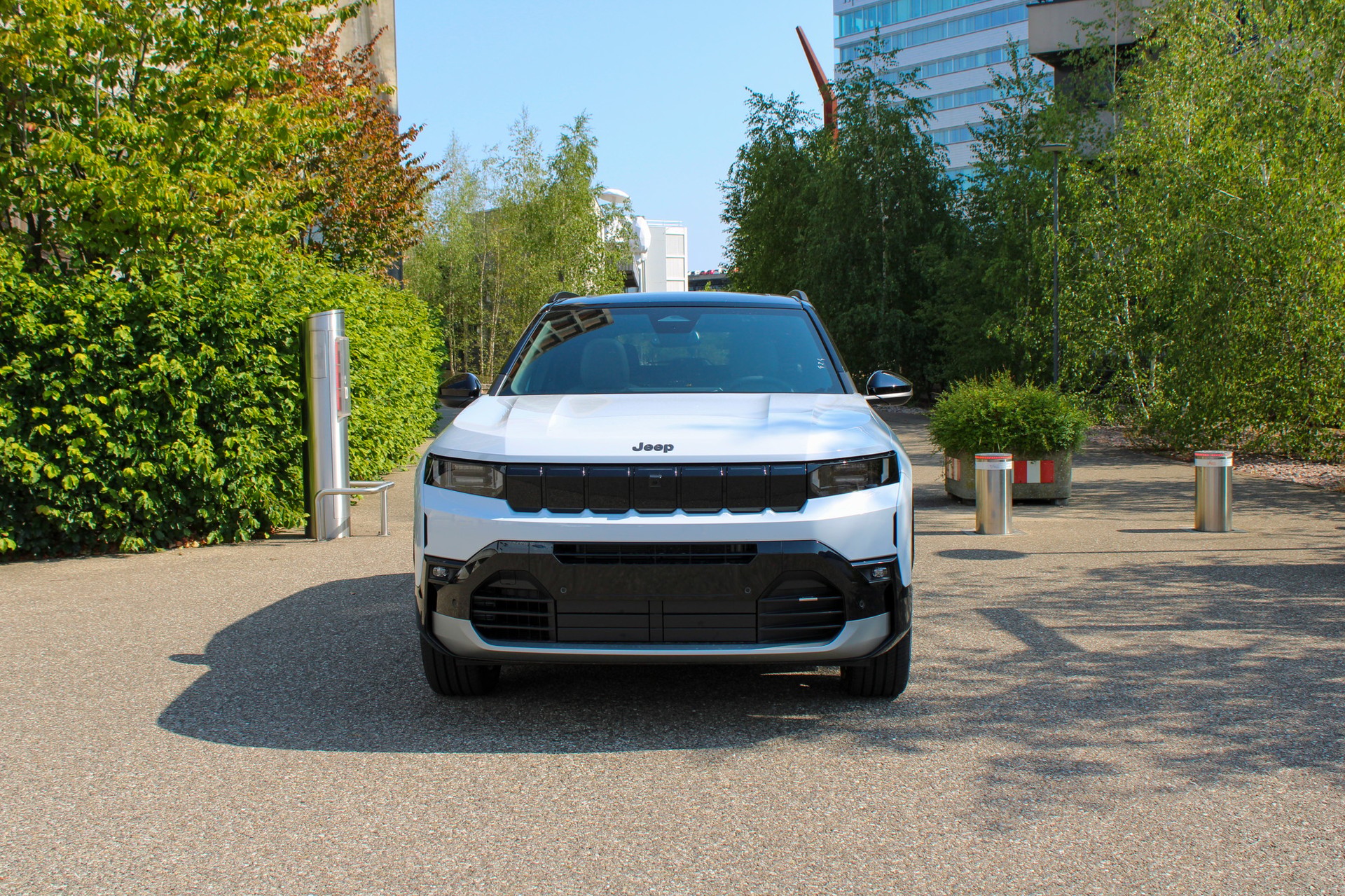 JEEP Compass 1.2 T e-Hybrid Summit-image-0