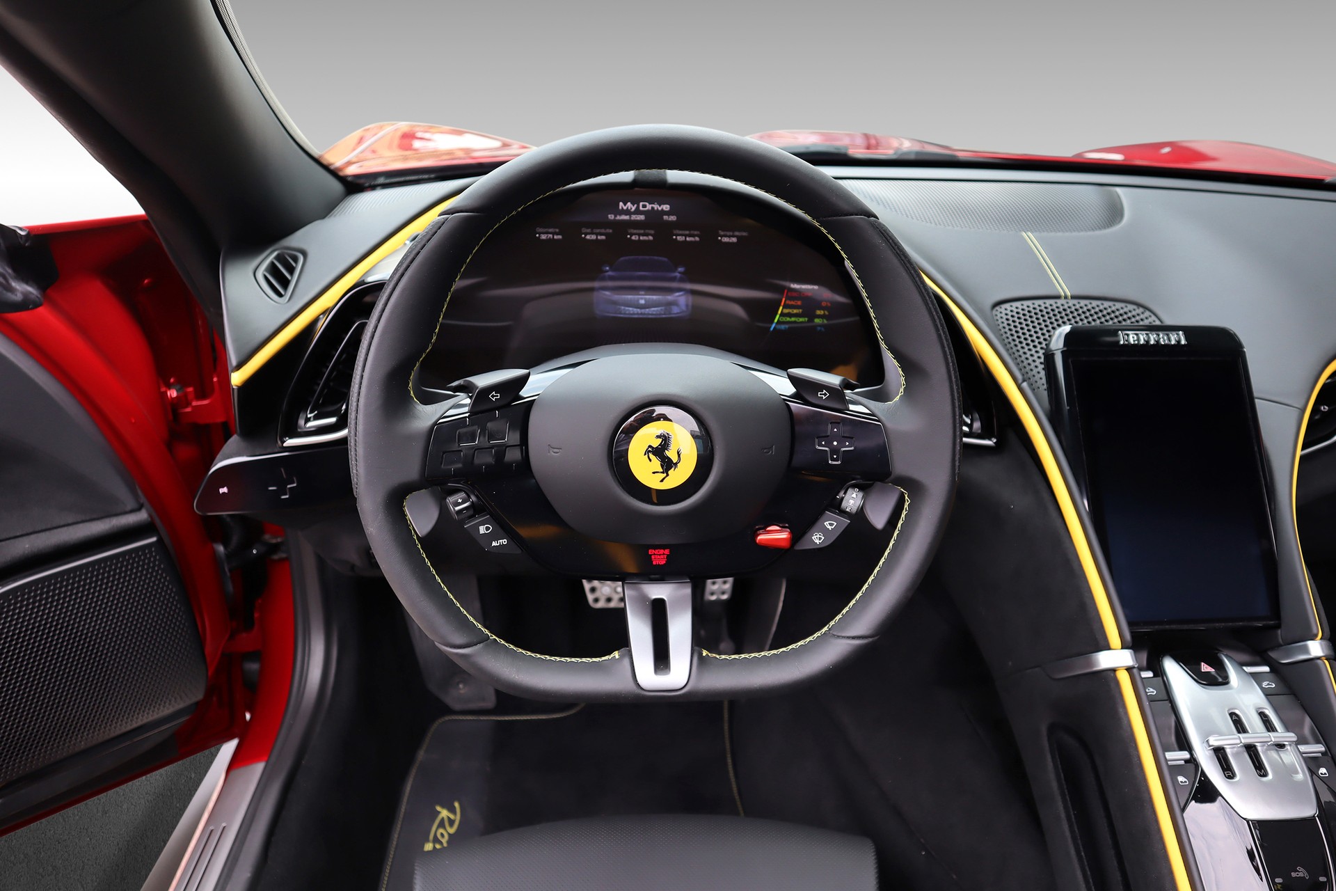 FERRARI Roma Spider-image-10