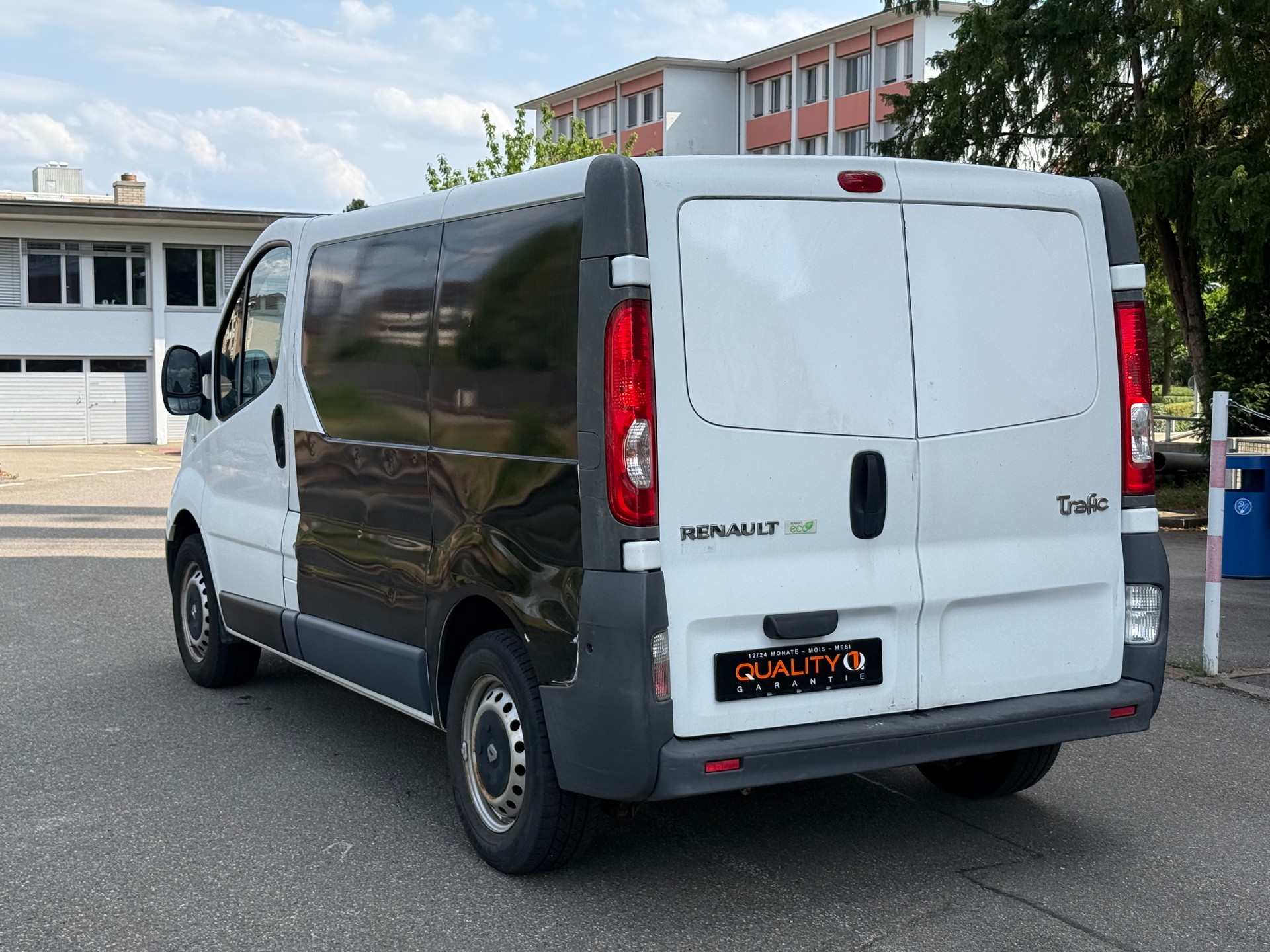 RENAULT Trafic 2.0 dCi 90 2.7t L1H1-image-3