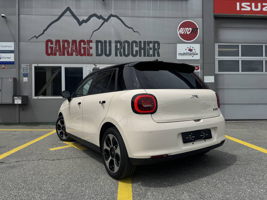 JAC E30X Electric-image-4