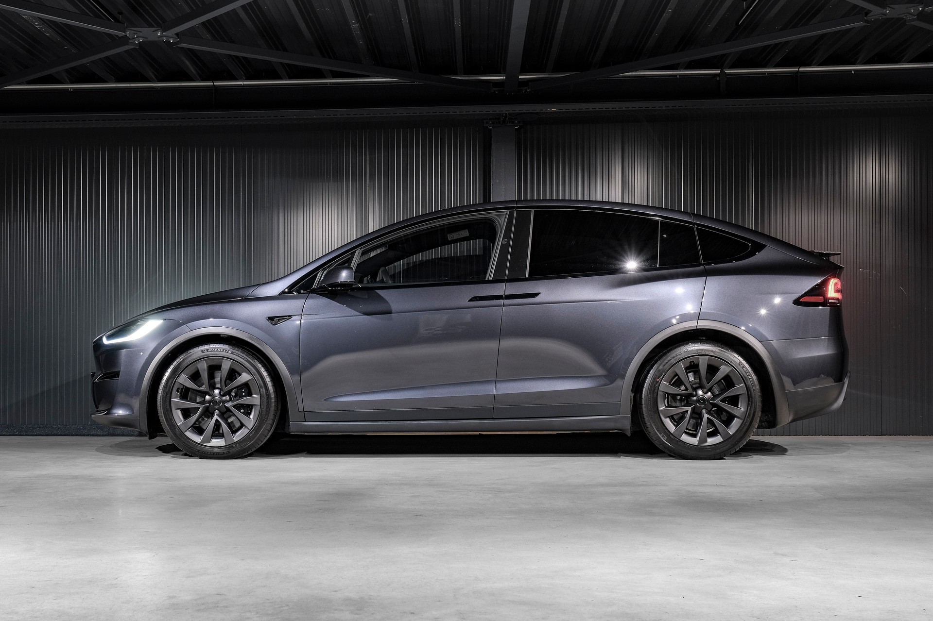 TESLA Model X 100kWh Palladium-image-8