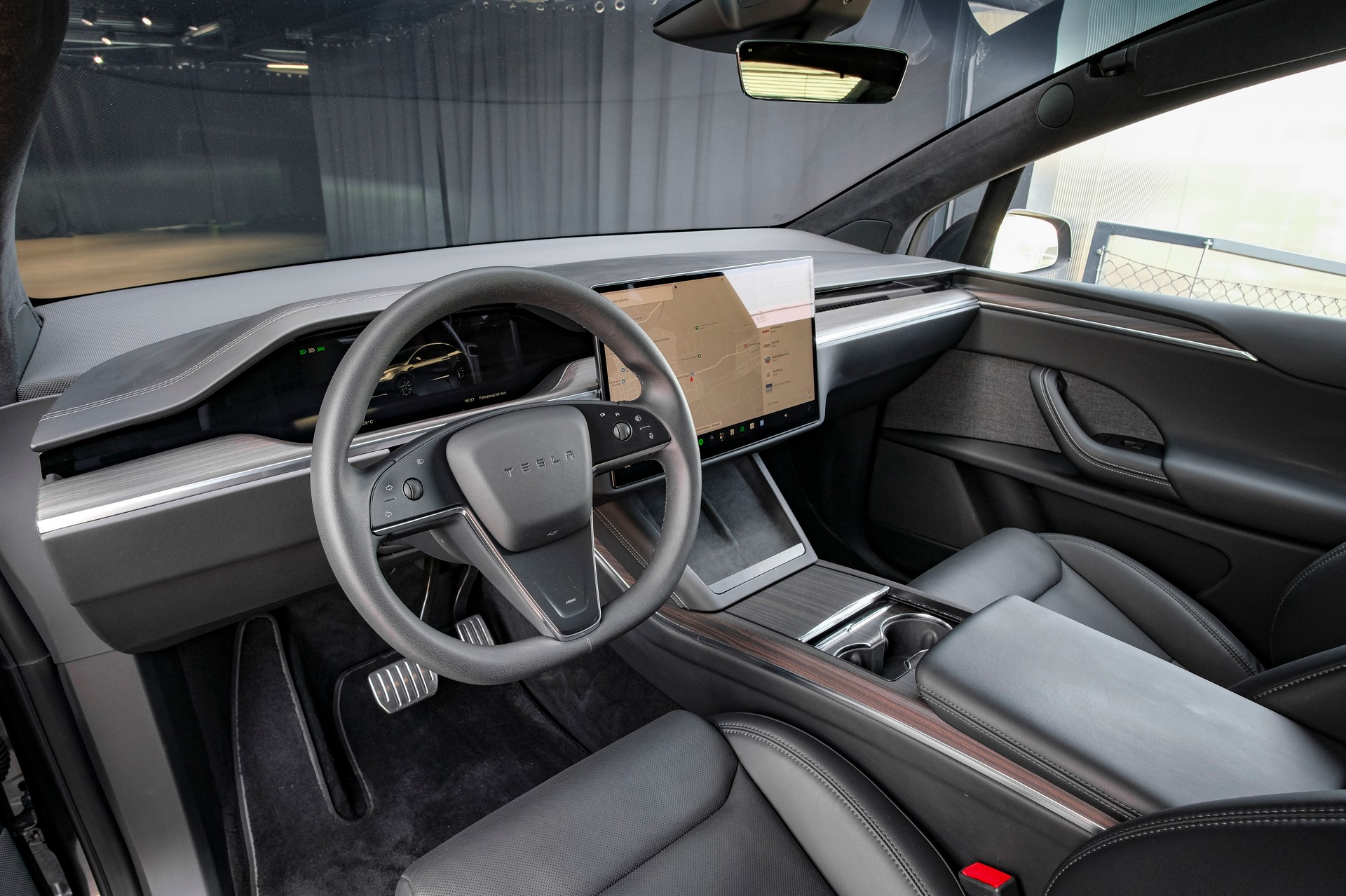 TESLA Model X 100kWh Palladium-image-12