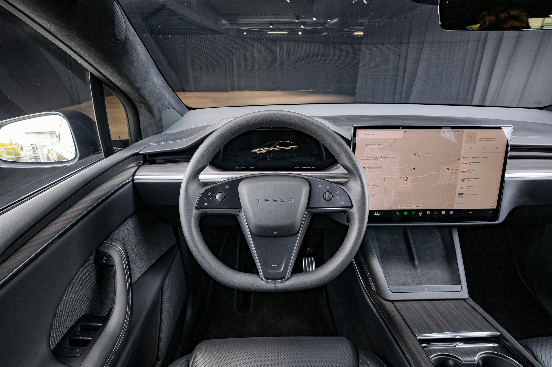 TESLA Model X 100kWh Palladium-image-15