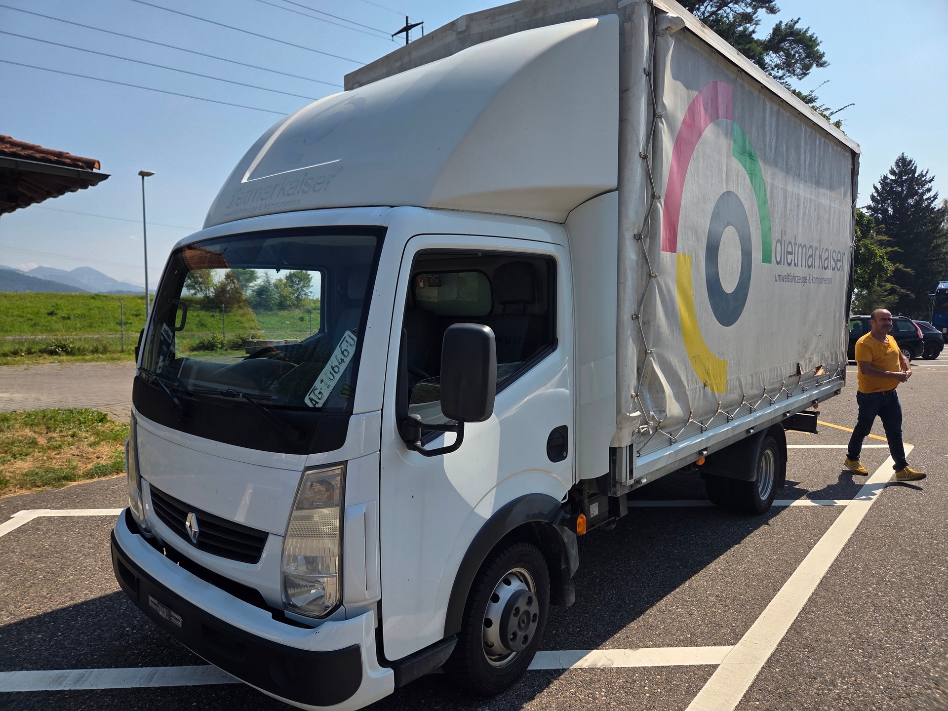 RENAULT Maxity 130.35 Dynamic-image-8