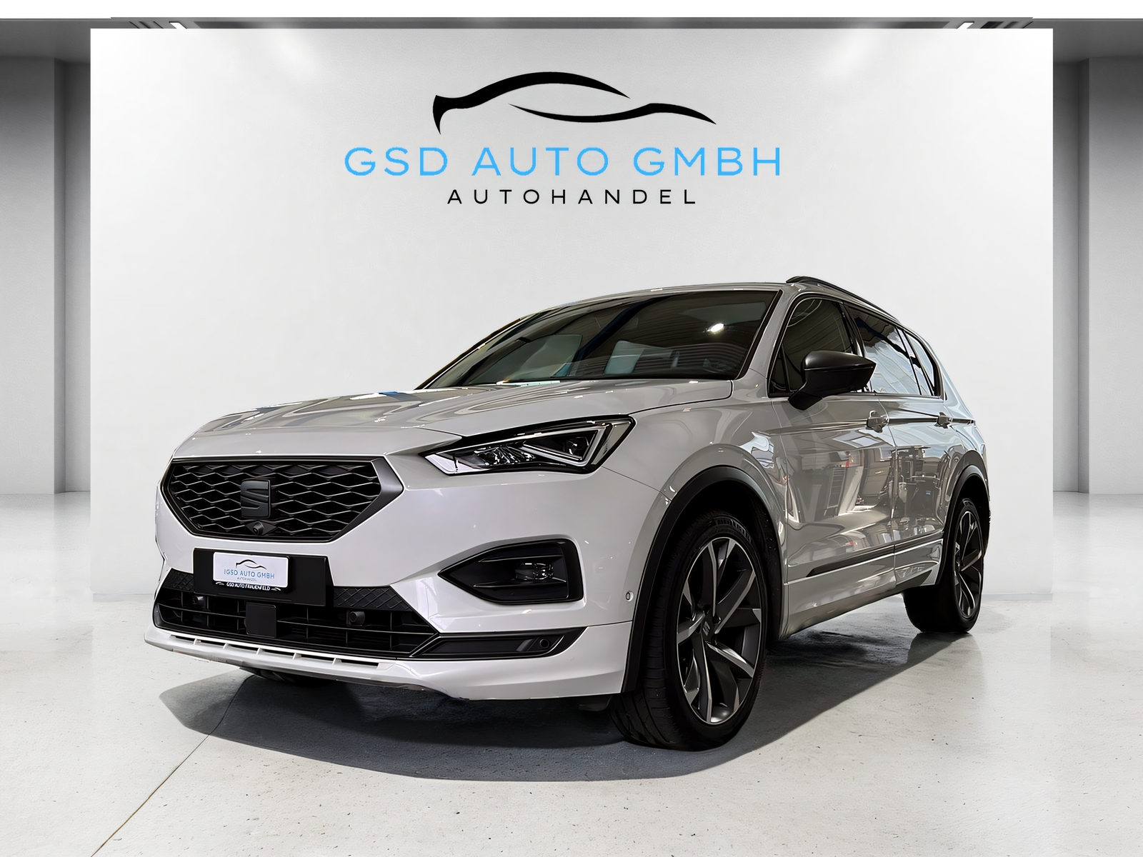 SEAT Tarraco 2.0TSI Move FR 4Drive DSG**Panodach,7-Plätzer,Tempomat ACC,Frisch ab MFK**-image-0