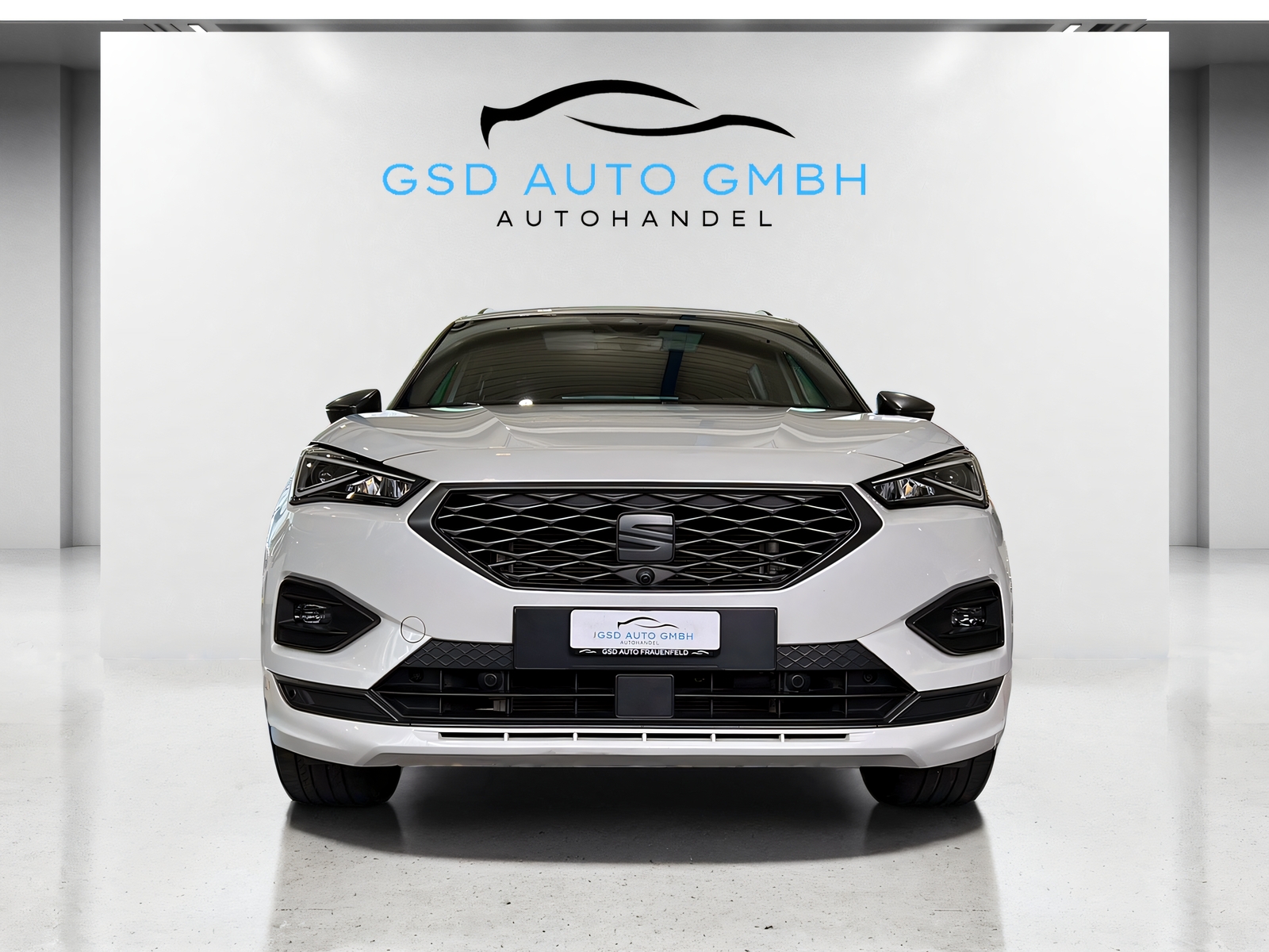 SEAT Tarraco 2.0TSI Move FR 4Drive DSG**Panodach,7-Plätzer,Tempomat ACC,Frisch ab MFK**-image-1