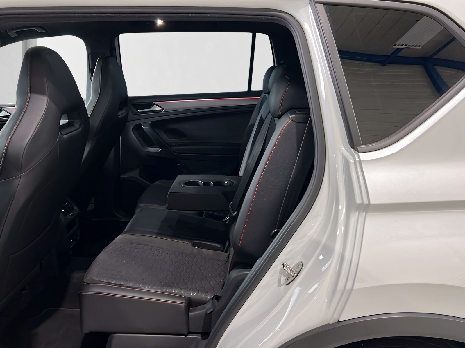 SEAT Tarraco 2.0TSI Move FR 4Drive DSG**Panodach,7-Plätzer,Tempomat ACC,Frisch ab MFK**-image-8