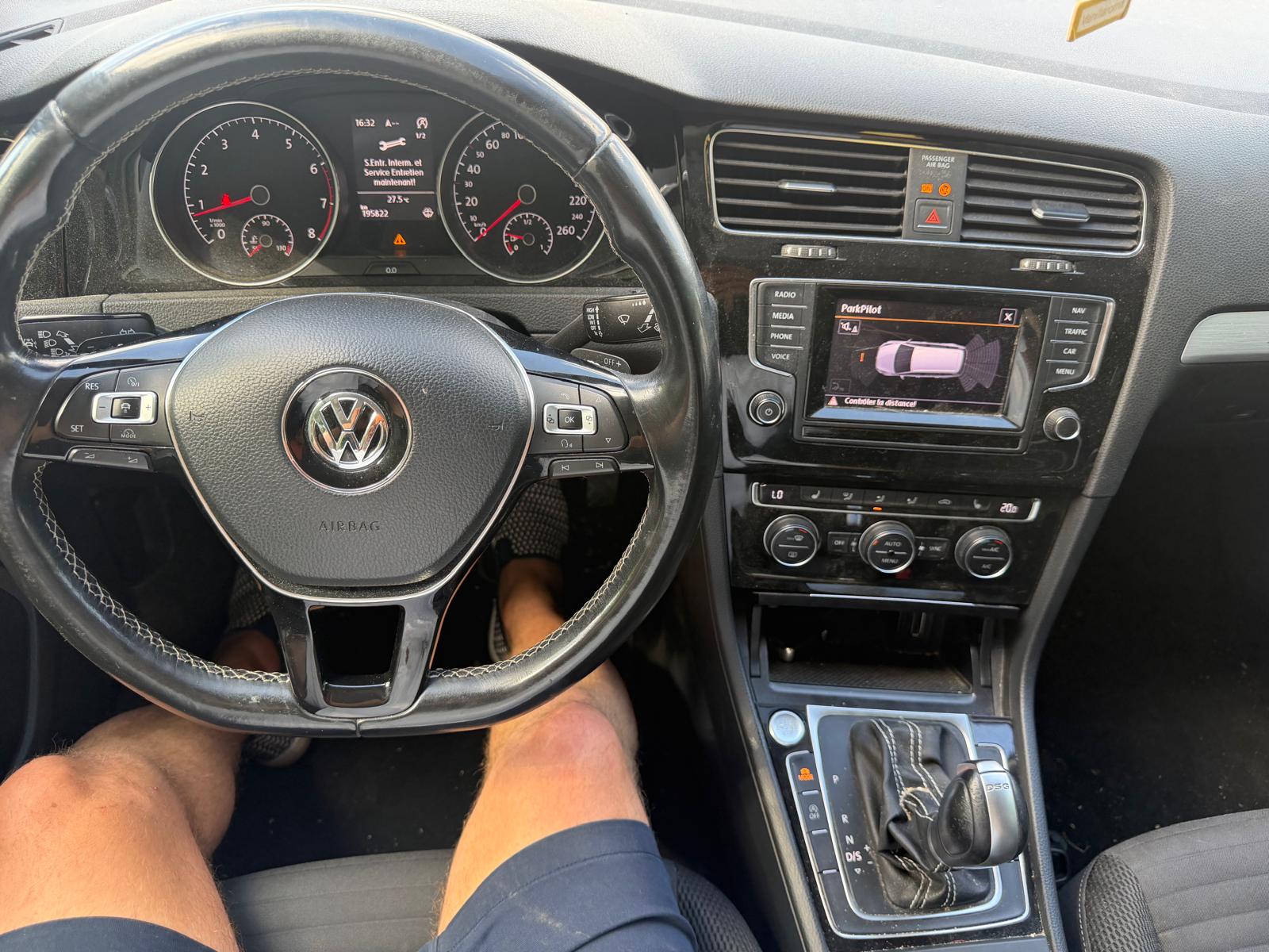 VW Golf Variant 1.4 TSI Comfortline DSG-image-7