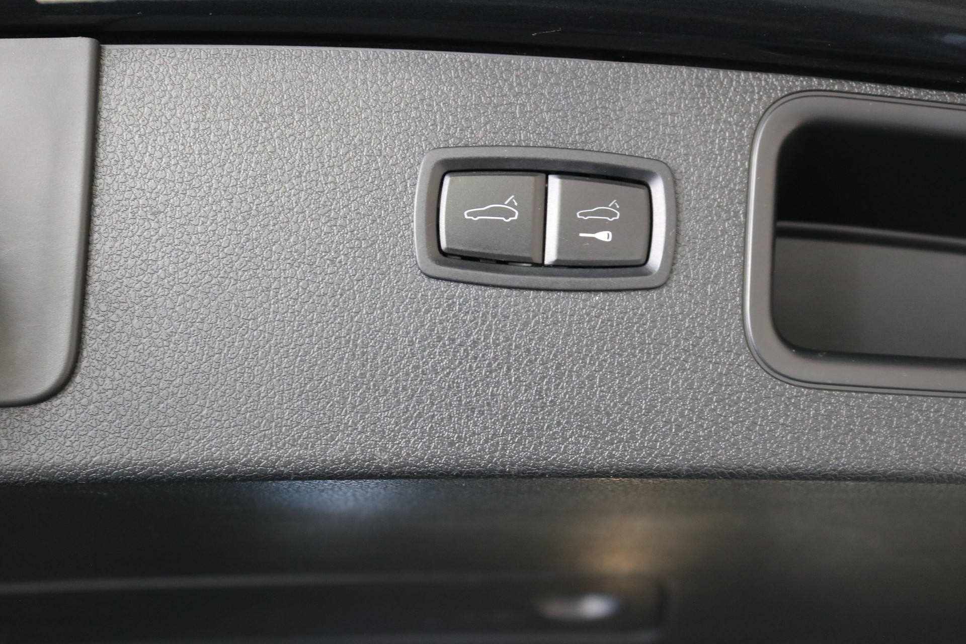 PORSCHE Macan GTS PDK-image-40
