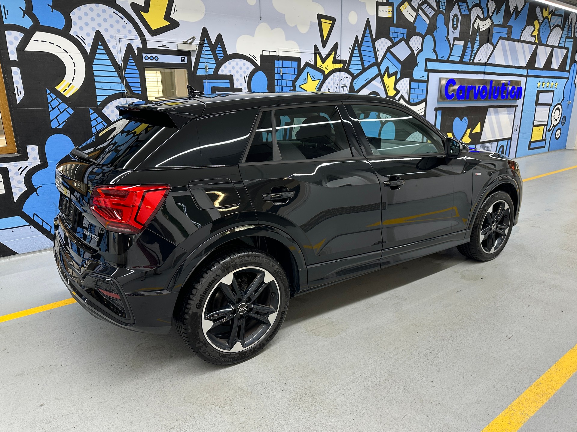 AUDI Q2 35 TFSI S line S-tronic-showroom-element-3
