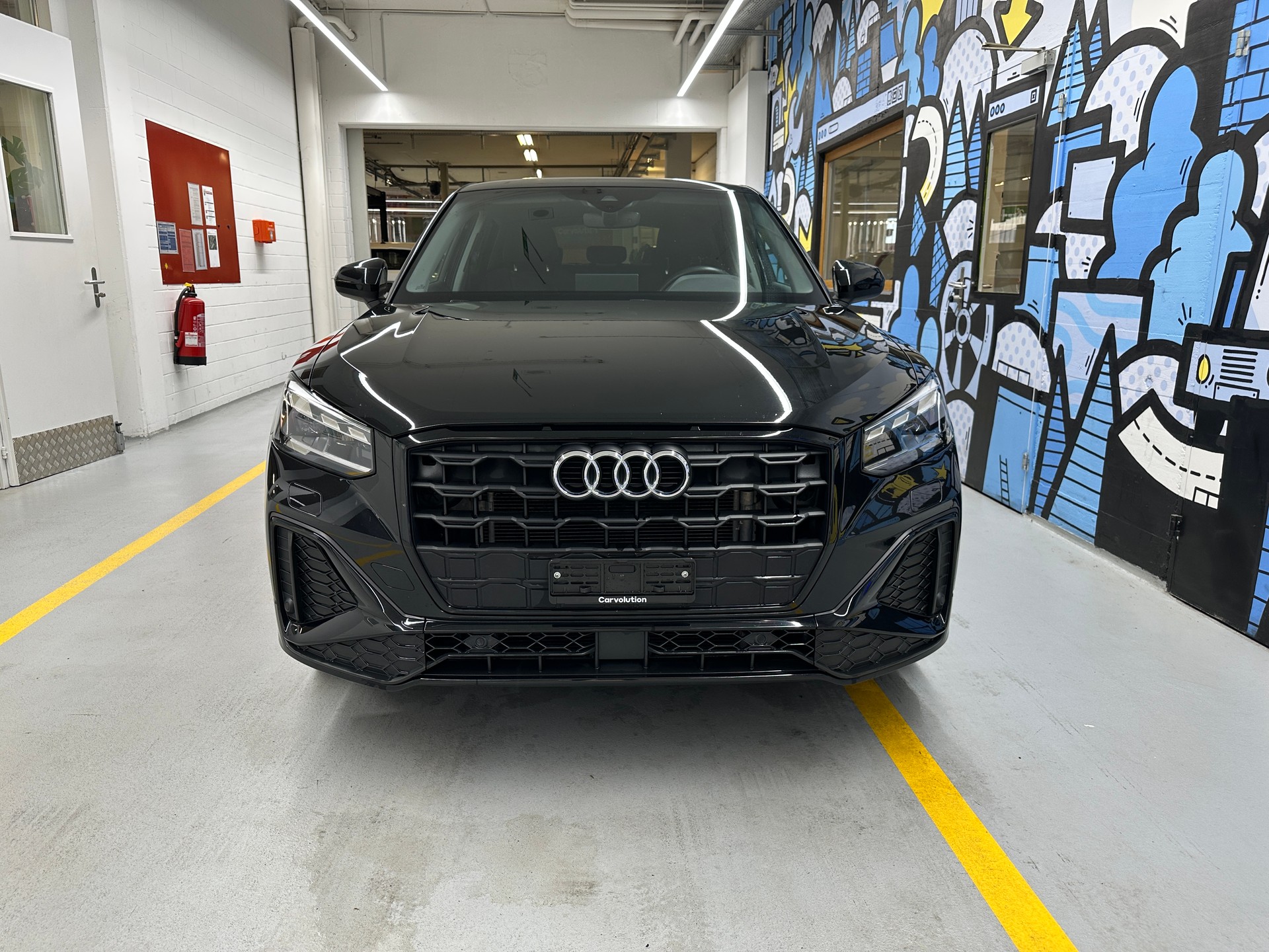 AUDI Q2 35 TFSI S line S-tronic-showroom-element-1