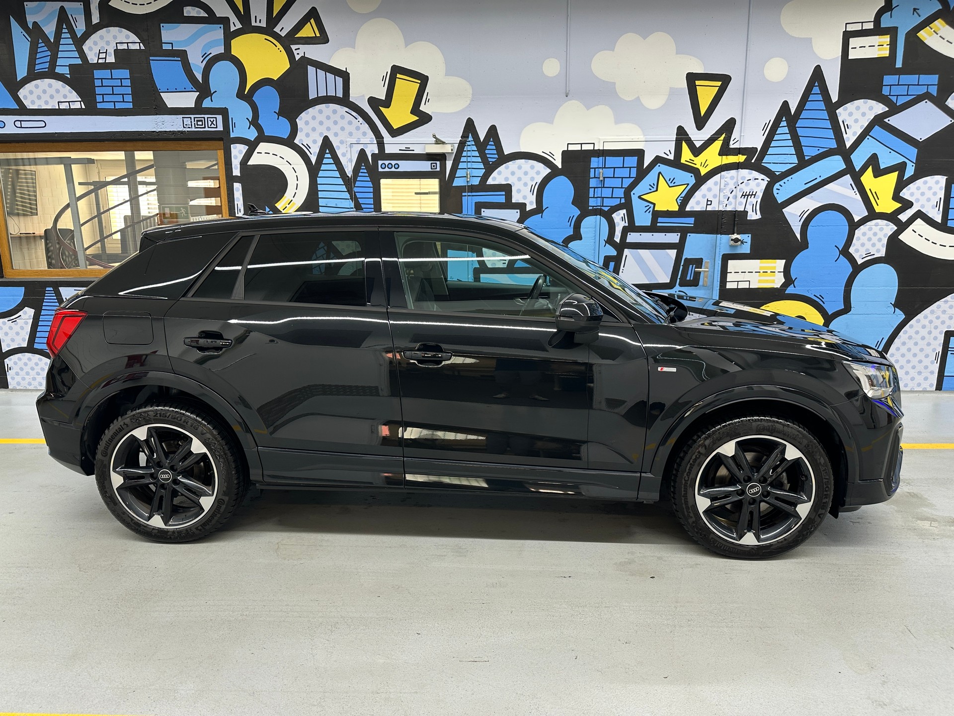 AUDI Q2 35 TFSI S line S-tronic-showroom-element-2