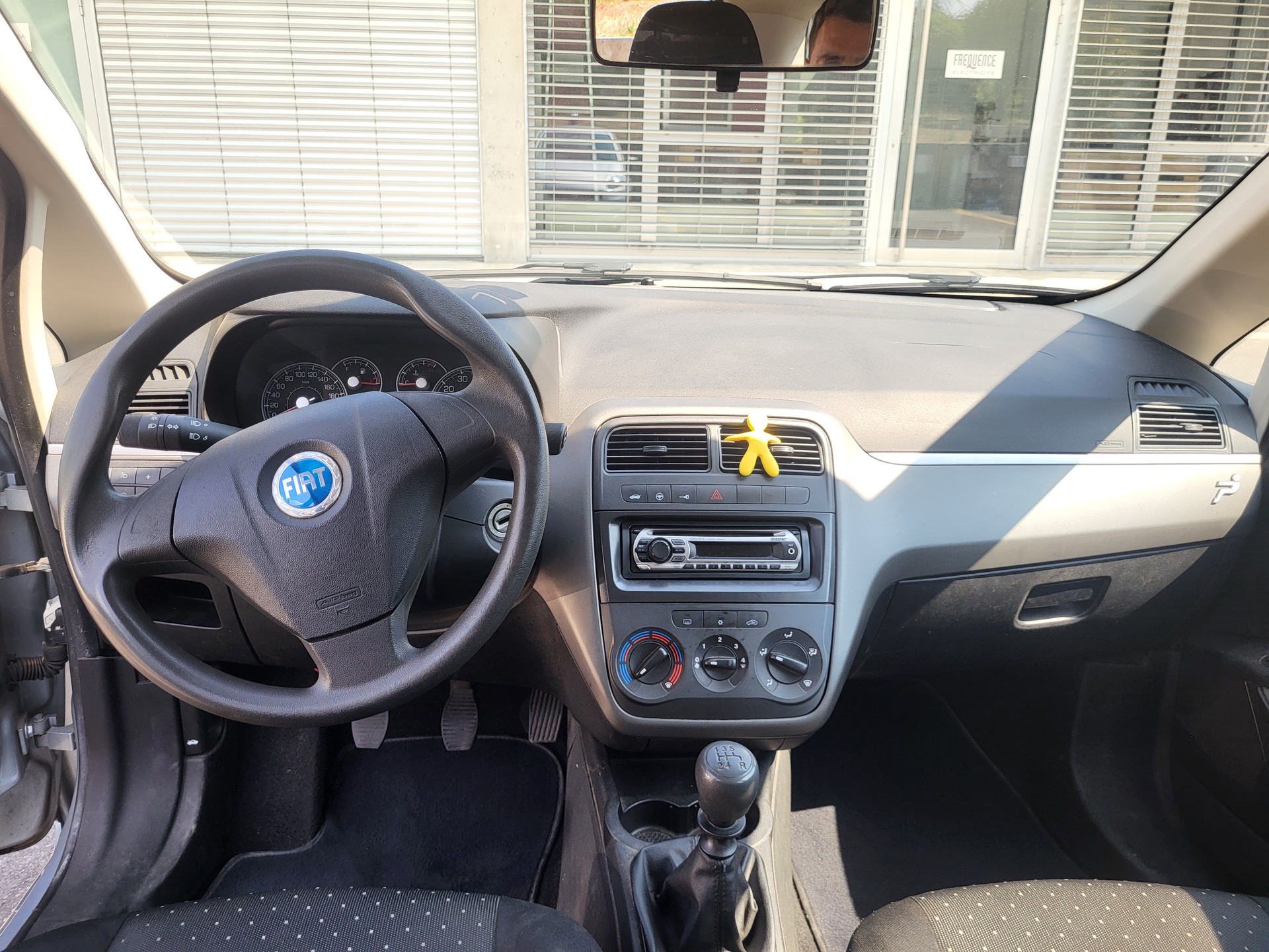 FIAT 1.4 8V 77 Active-image-2