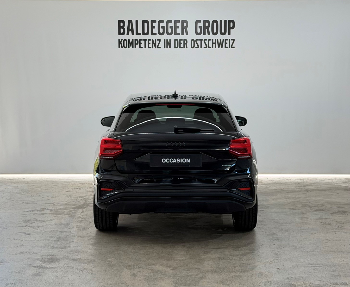 AUDI Q2 2.0 40 TFSI S Line quattro-image-6