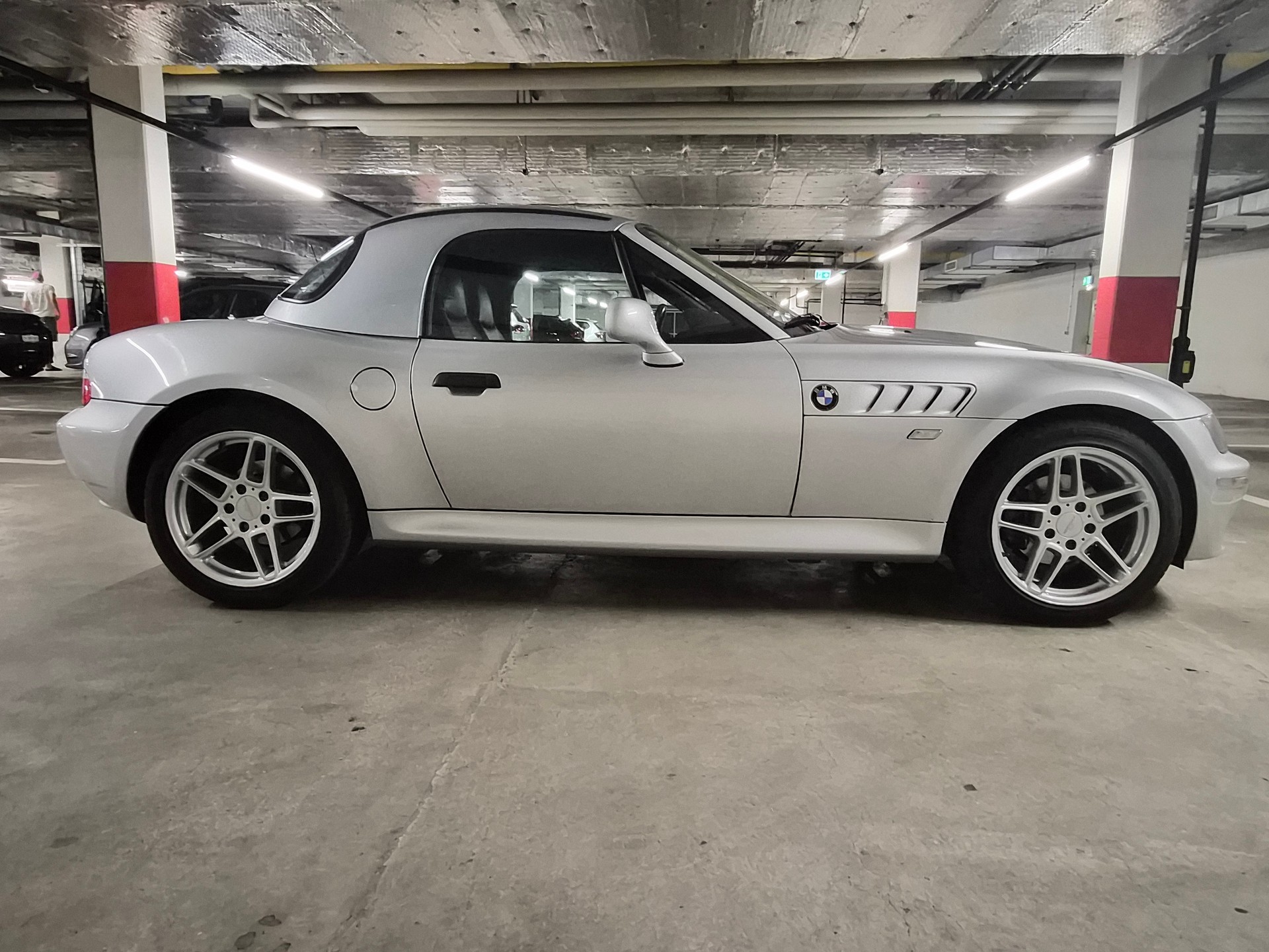 BMW Z3-image-2