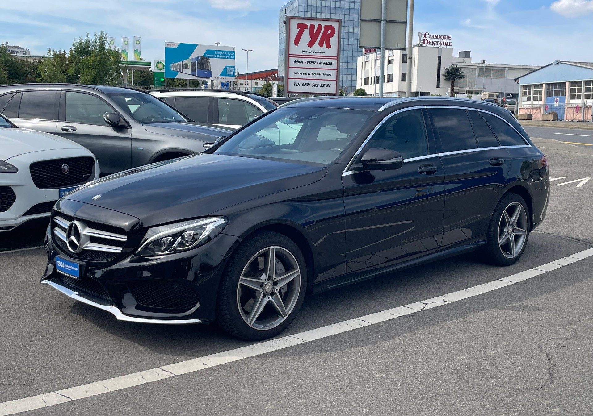MERCEDES-BENZ C 250 d Swiss Star AMG Line 4Matic 9G-Tronic-image-0