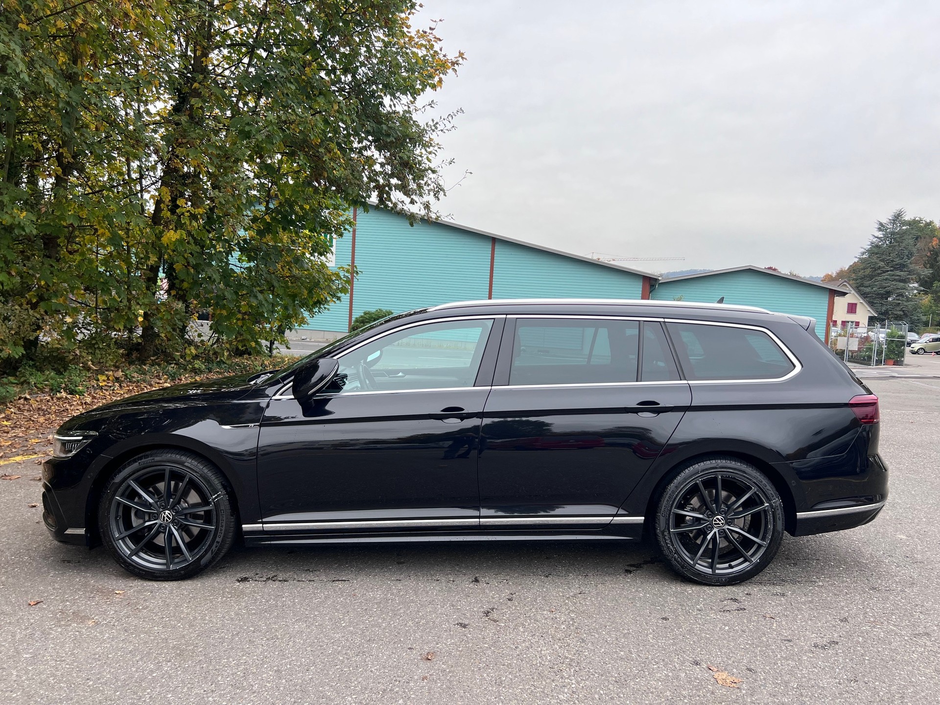 VW Passat Variant 2.0 TSI R-Line 4Motion DSG-showroom-element-1