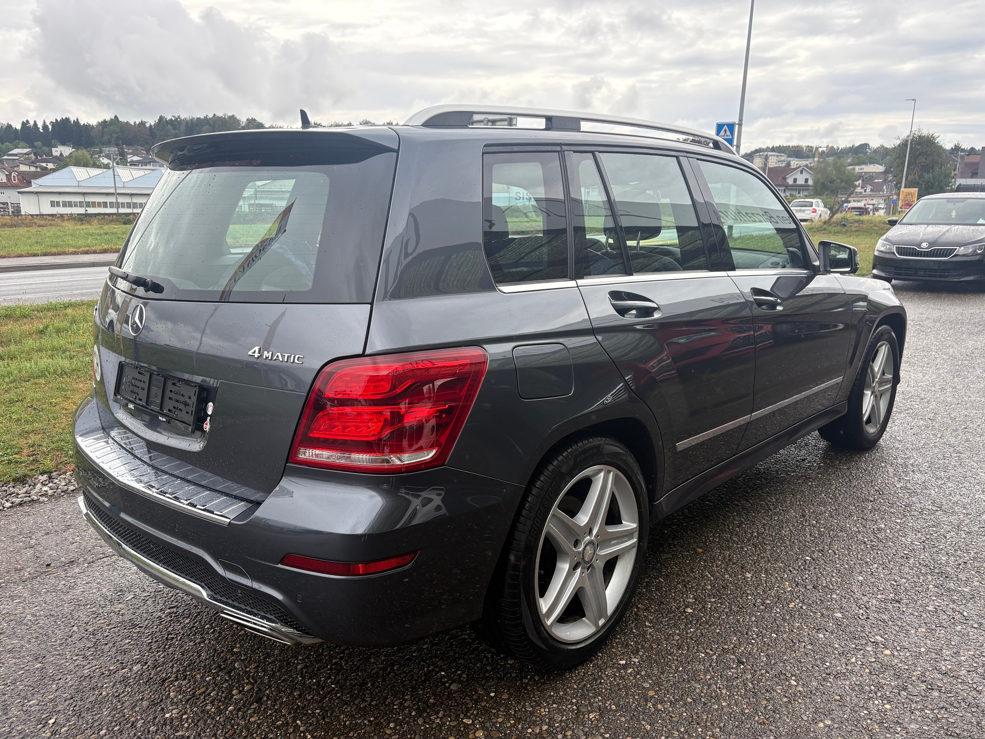 MERCEDES-BENZ GLK 350 4Matic 7G-Tronic-image-5