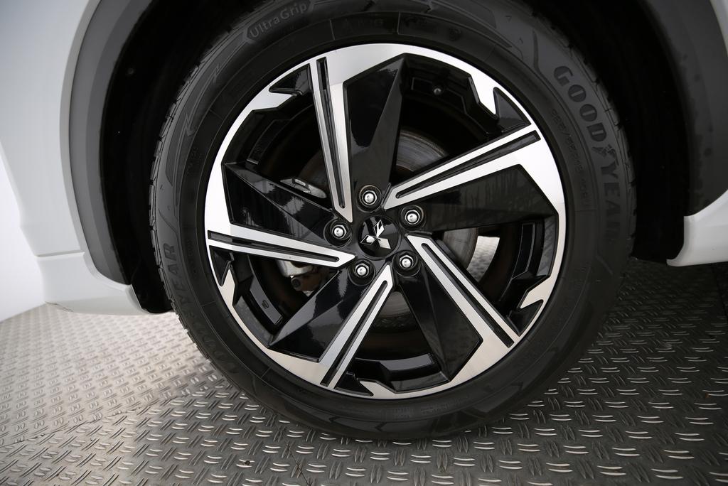 MITSUBISHI Eclipse Cross 2.4 PHEV Ralliart 4x4-image-8