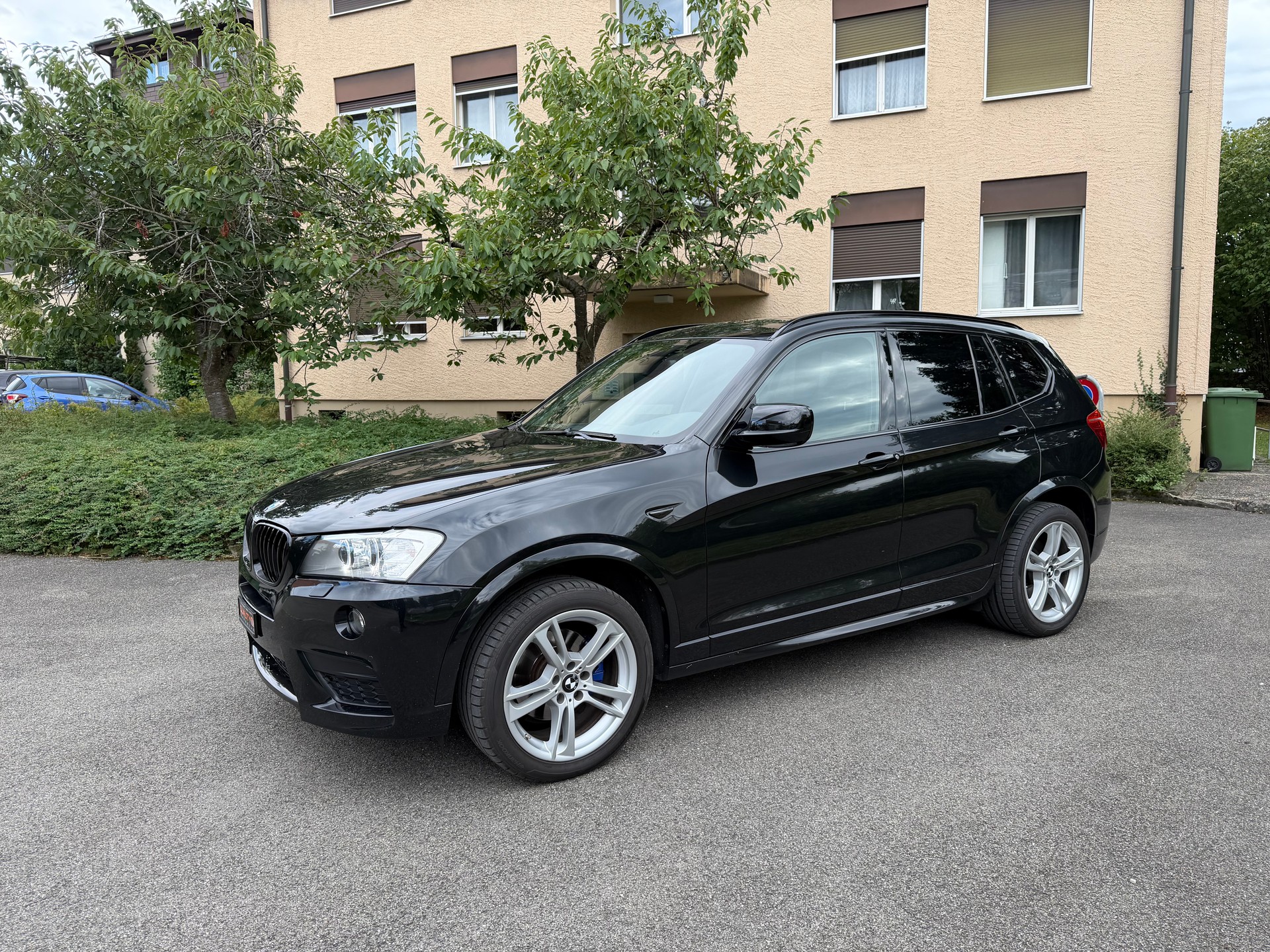 BMW X3 xDrive 28i Steptronic-image-1