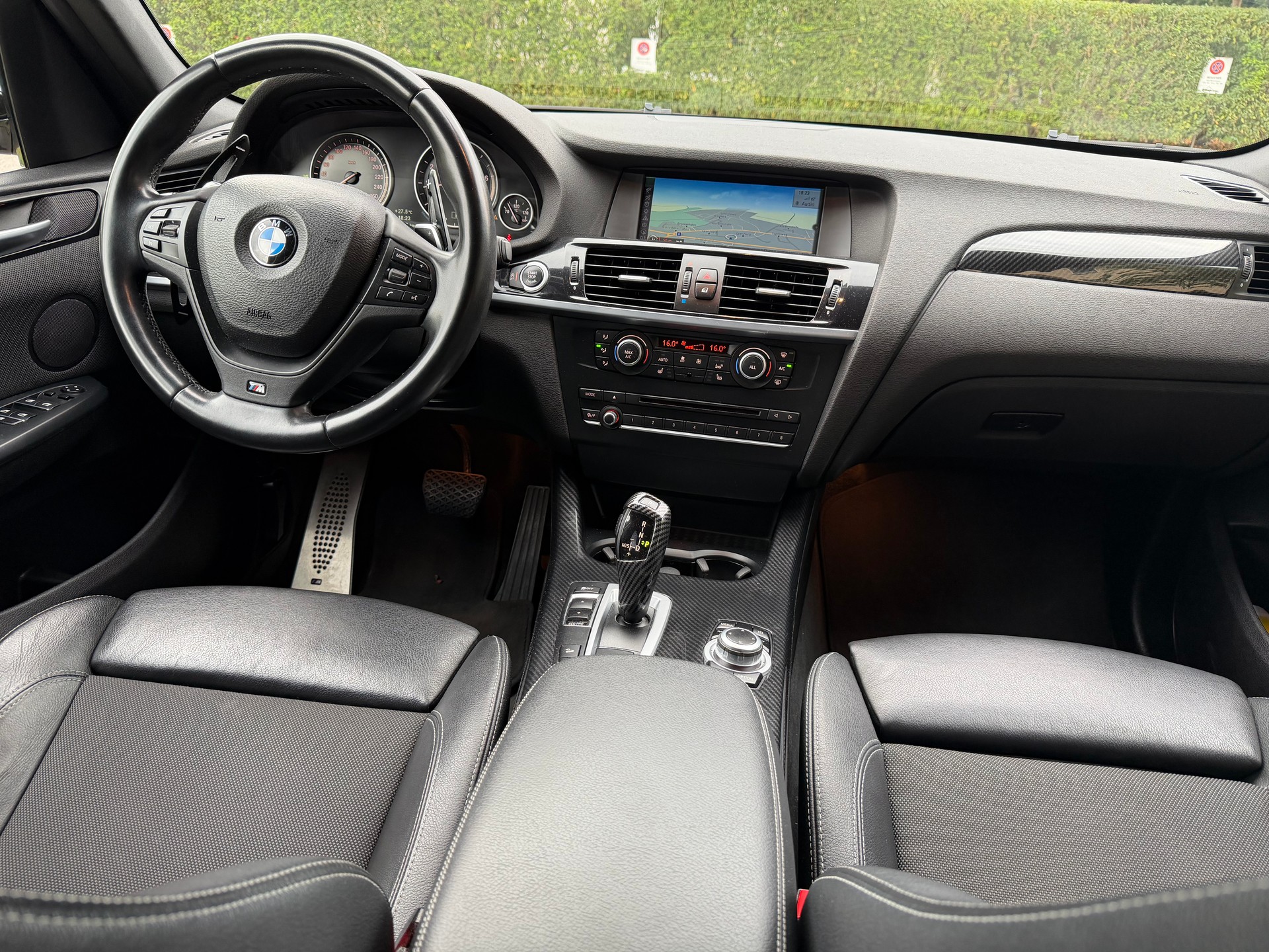 BMW X3 xDrive 28i Steptronic-image-10