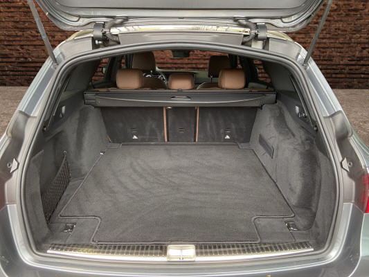 MERCEDES-BENZ E 43 AMG 4 Matic-image-6