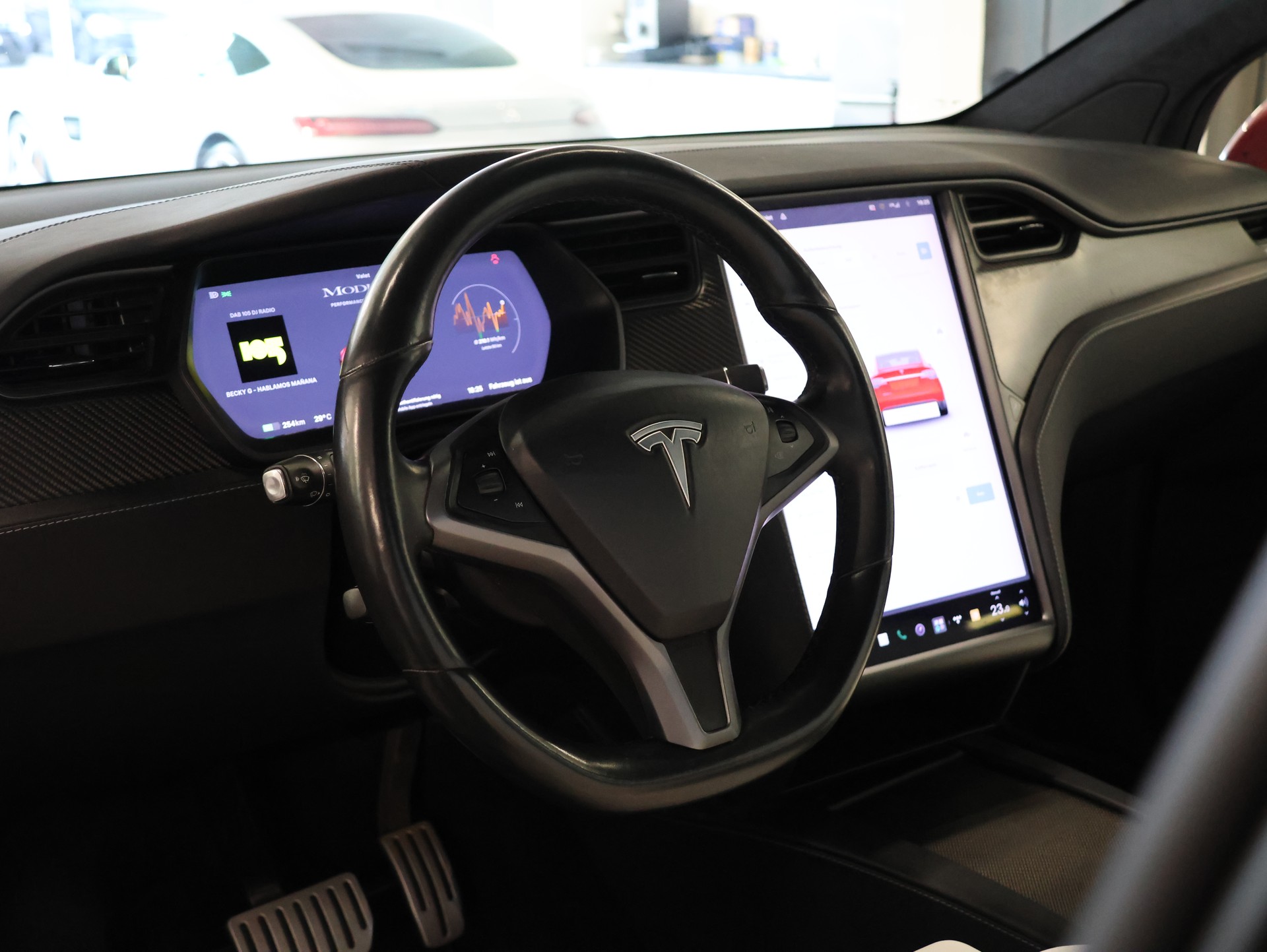 TESLA Model X Performance *Panoramadach* *Sitzheizung*-image-20
