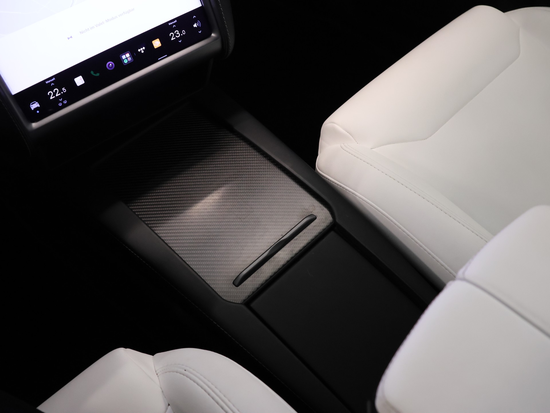 TESLA Model X Performance *Panoramadach* *Sitzheizung*-image-26