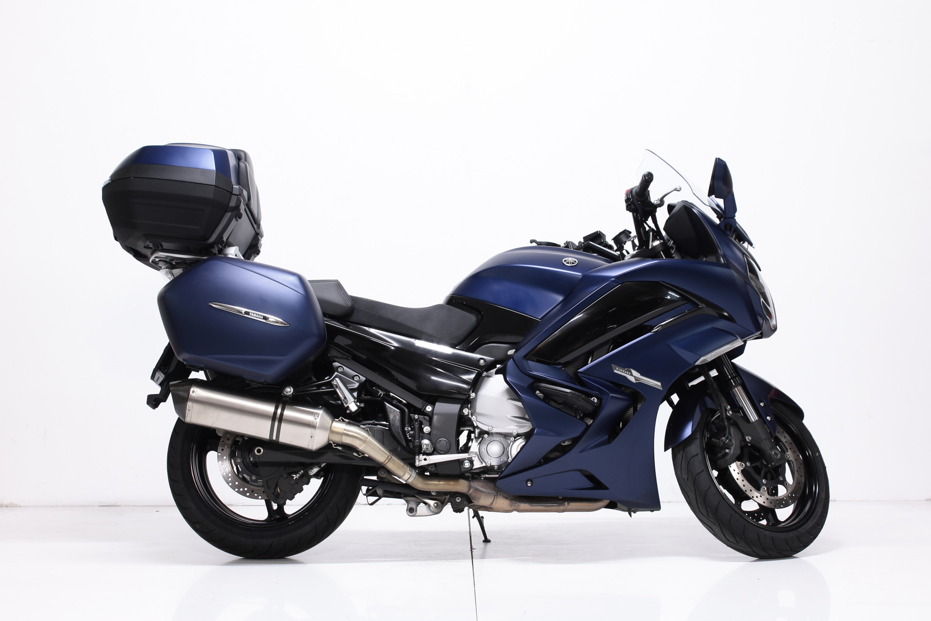 YAMAHA FJR 1300 AE-showroom-element-1