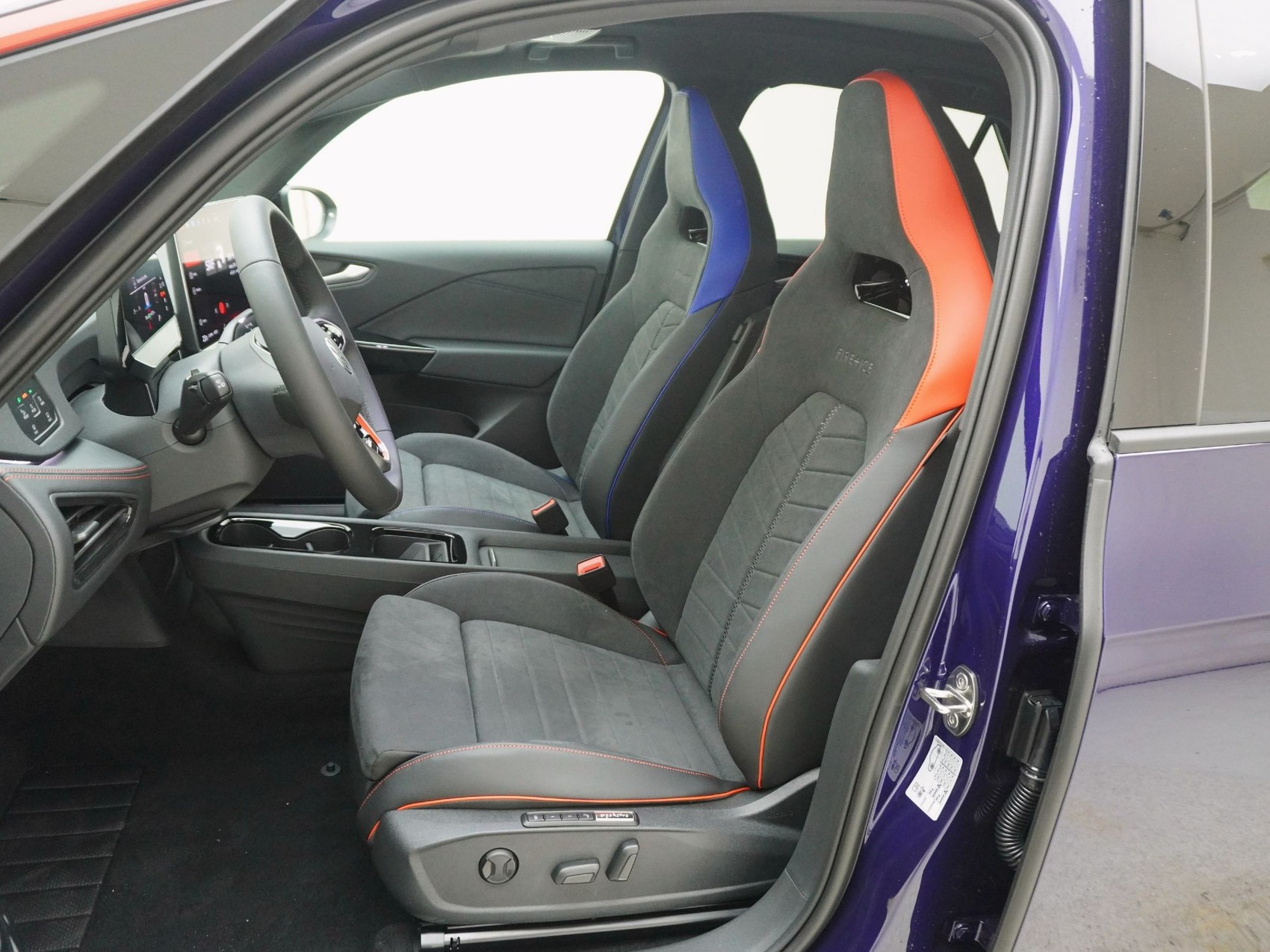 VW ID.3 GTX Performance Fire + Ice-image-11