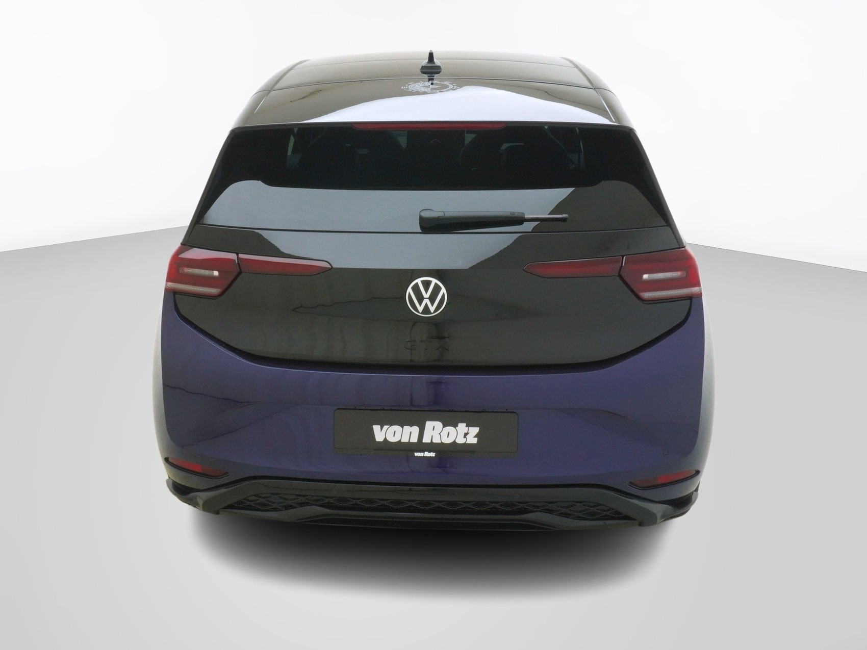 VW ID.3 GTX Performance Fire + Ice-image-2