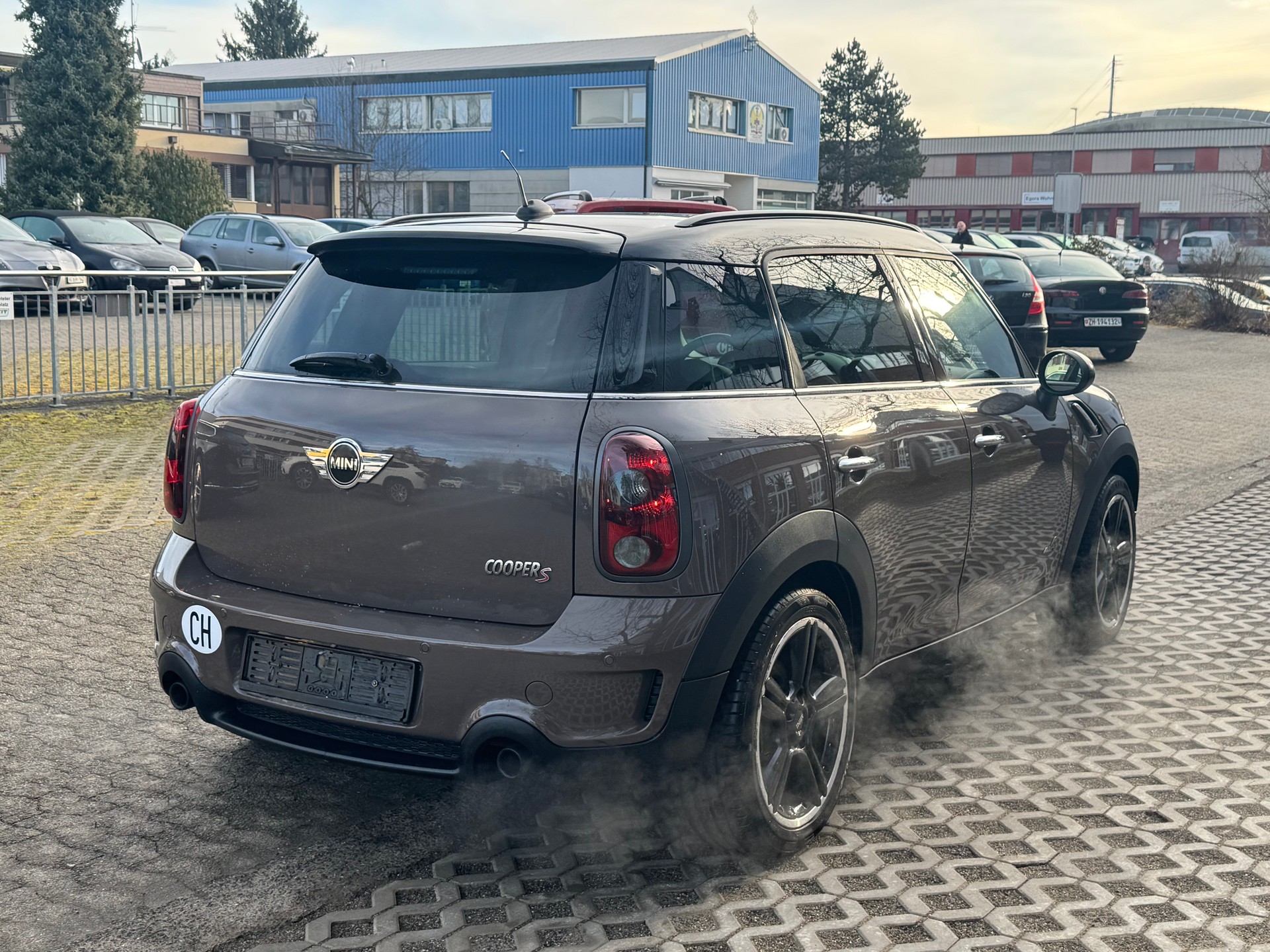 MINI Cooper S Coupe-image-3