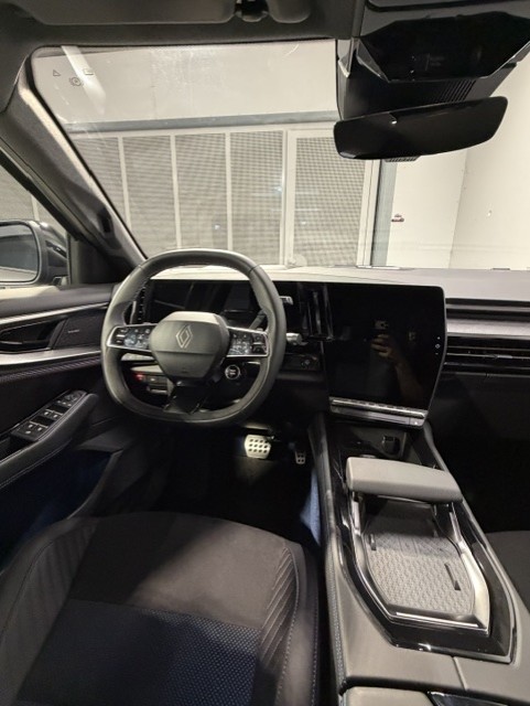 RENAULT Rafale 1.2 E-Tech Plug-in Atelier Alpine-image-6