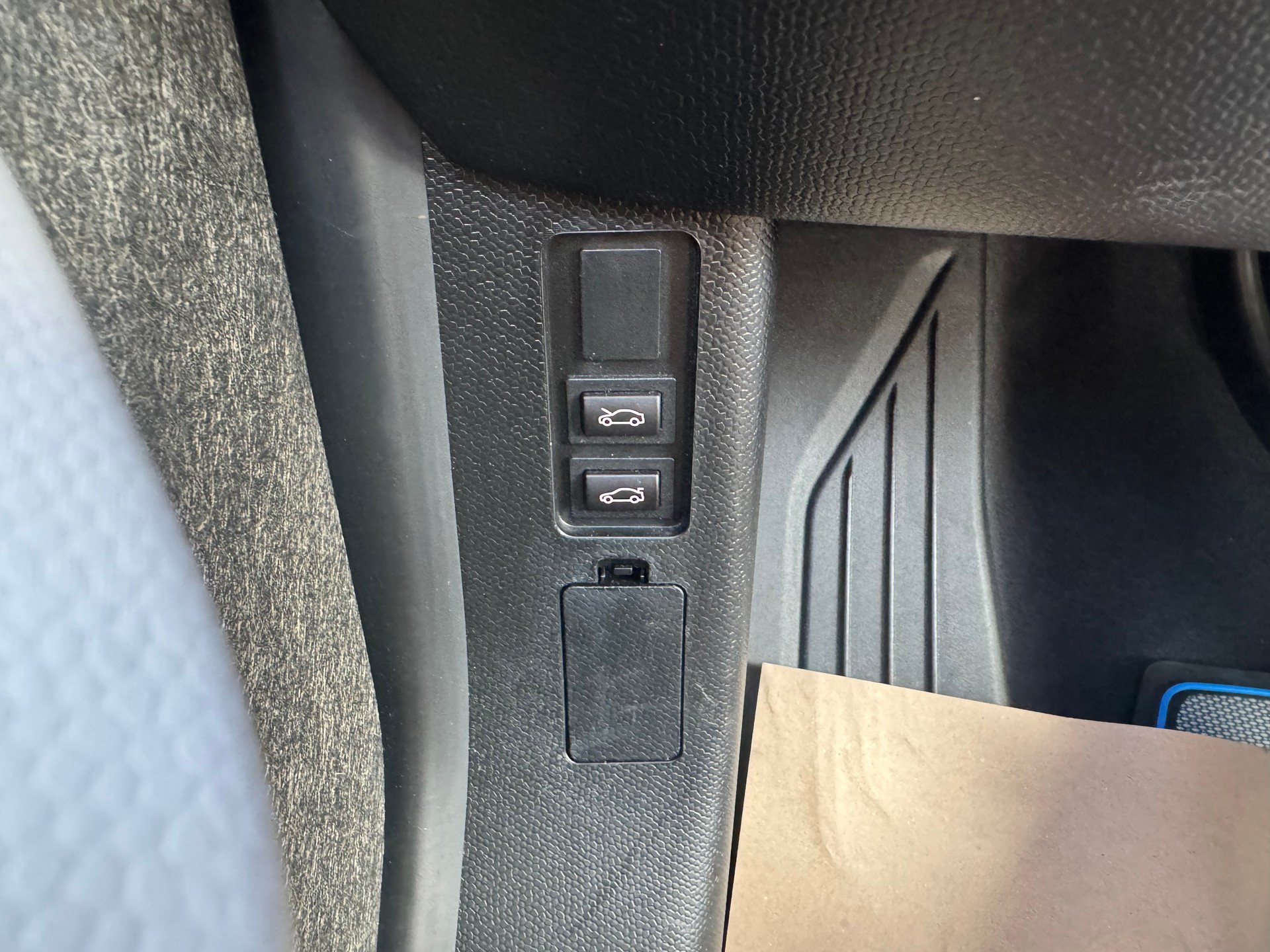 BMW i3 (120Ah) Unique Forever Edition-image-22