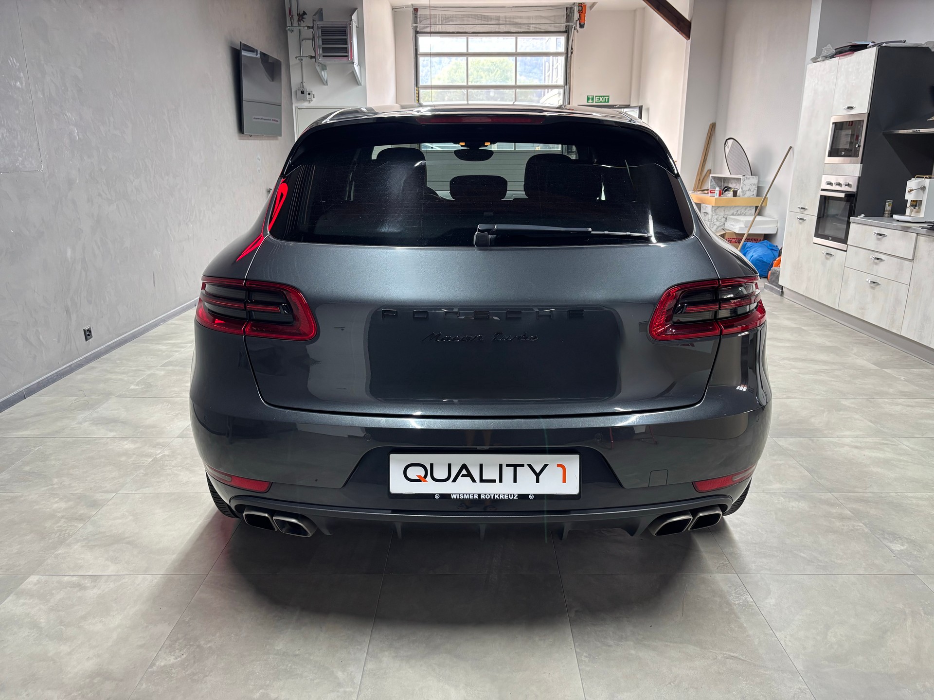 PORSCHE Macan Turbo PDK-image-5