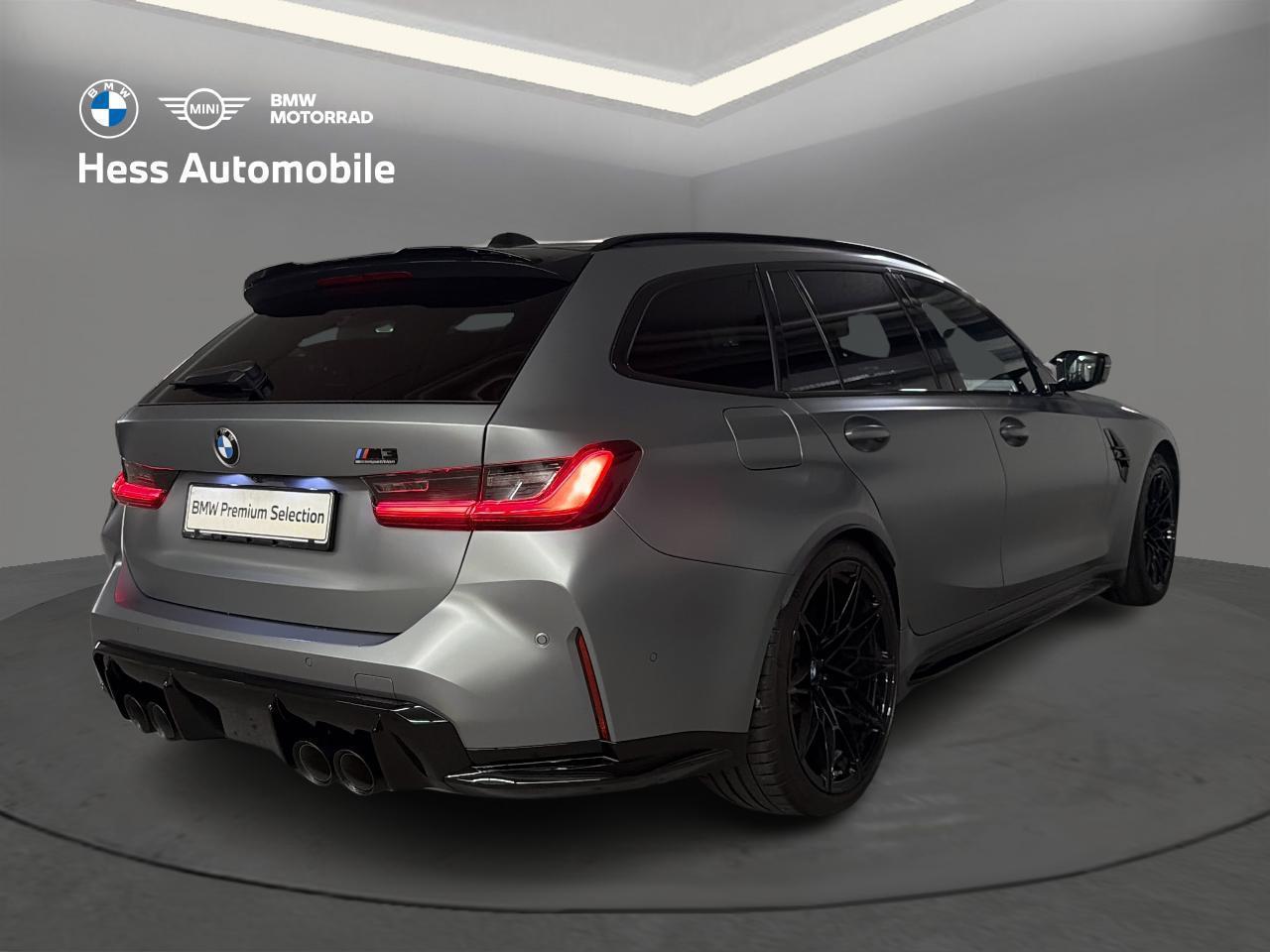 BMW M3 Competition xDrive Touring-image-2