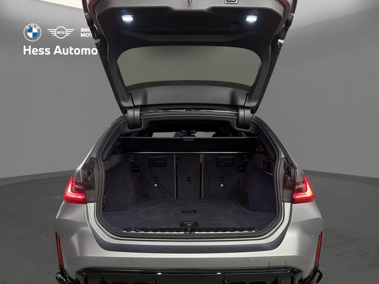 BMW M3 Competition xDrive Touring-image-8