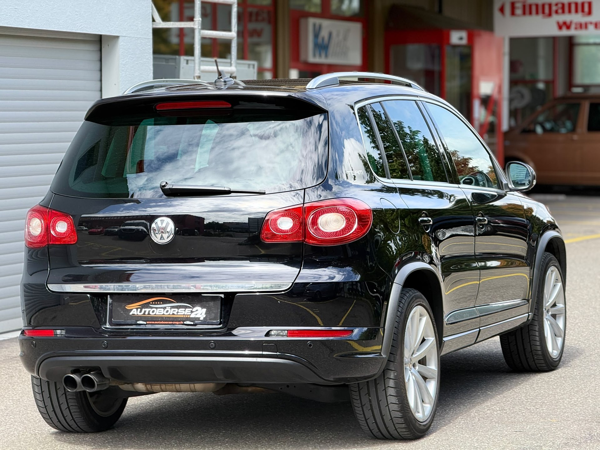 VW Tiguan 2.0 TSI 200 Sport & Style DSG-image-4