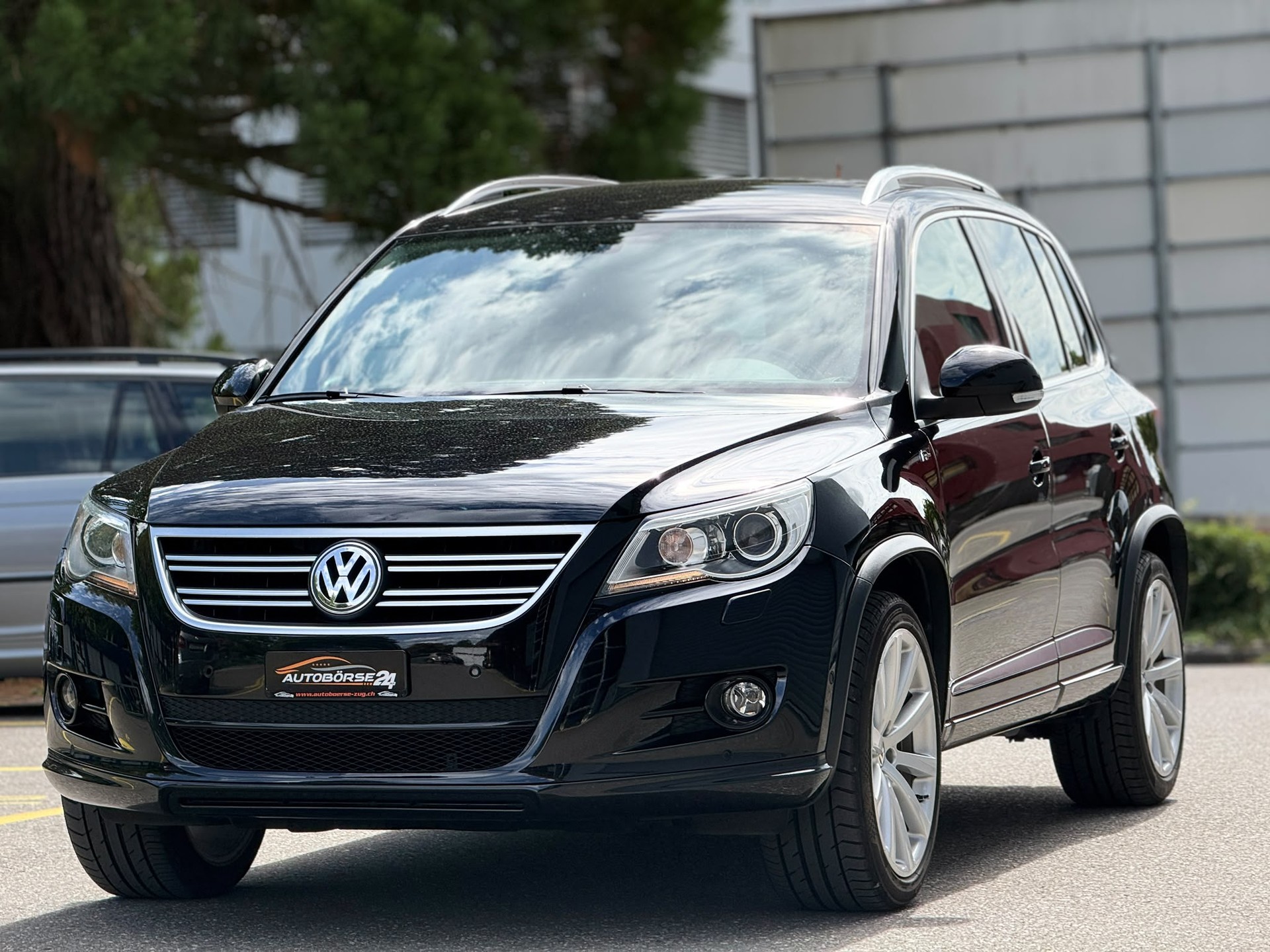 VW Tiguan 2.0 TSI 200 Sport & Style DSG-image-0