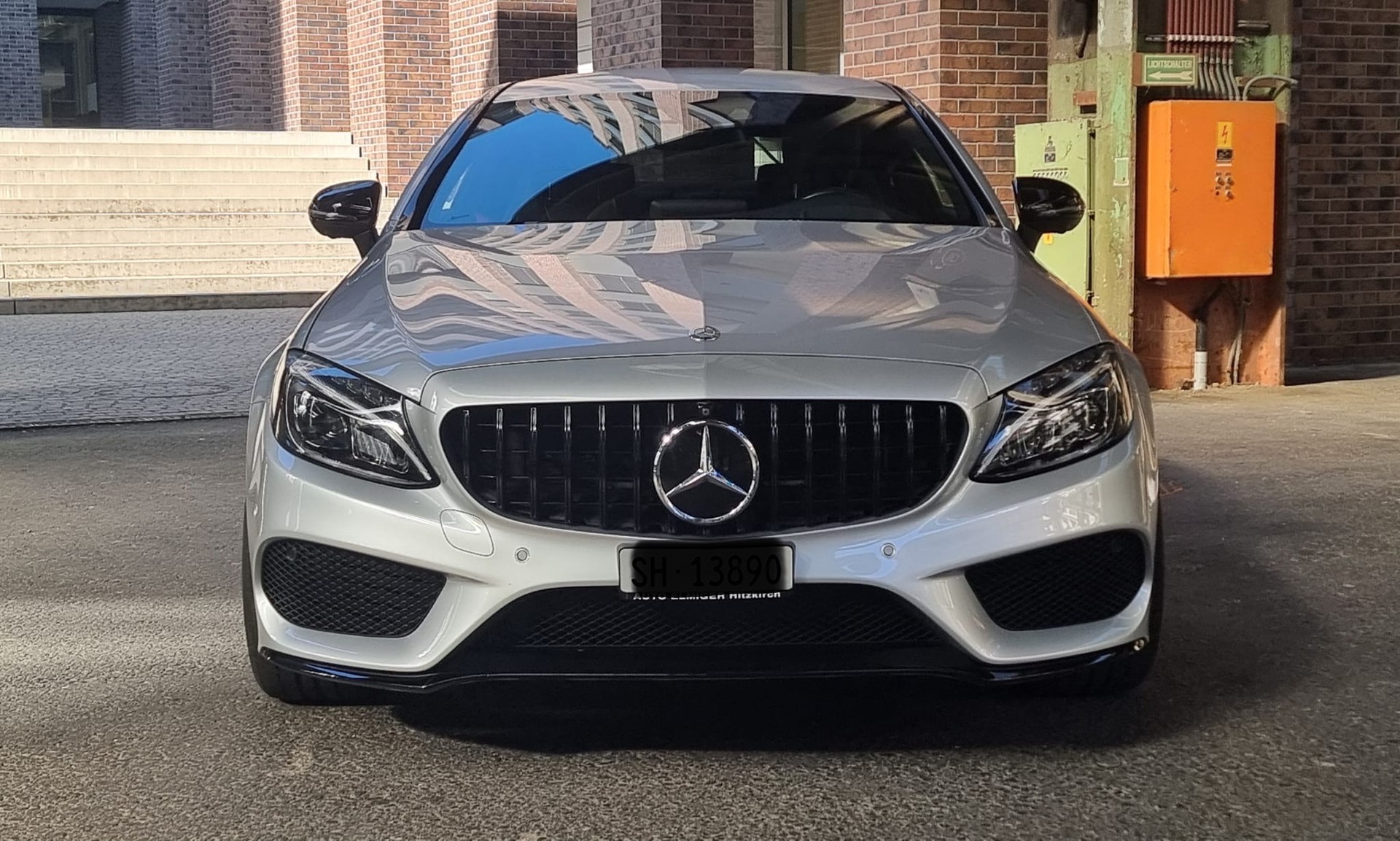 MERCEDES-BENZ C 43 AMG 4matic-image-1