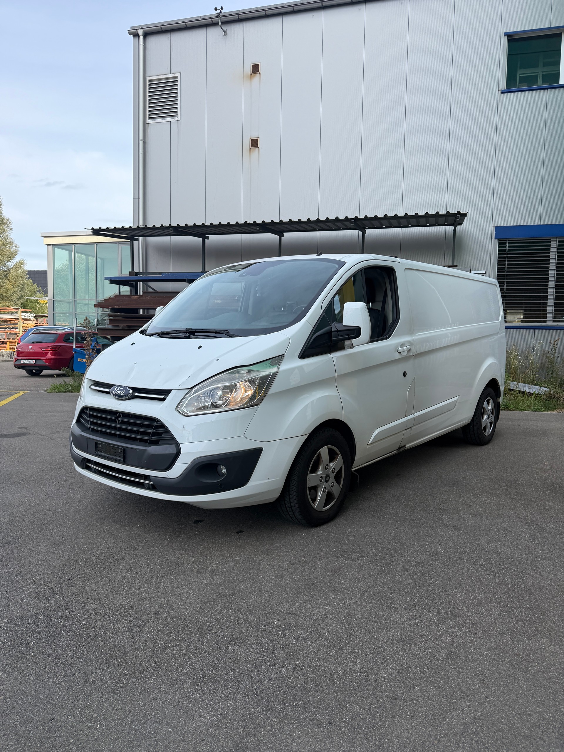 FORD Transit Custom Van 340 L2H1 Trend SelectShift A-image-2