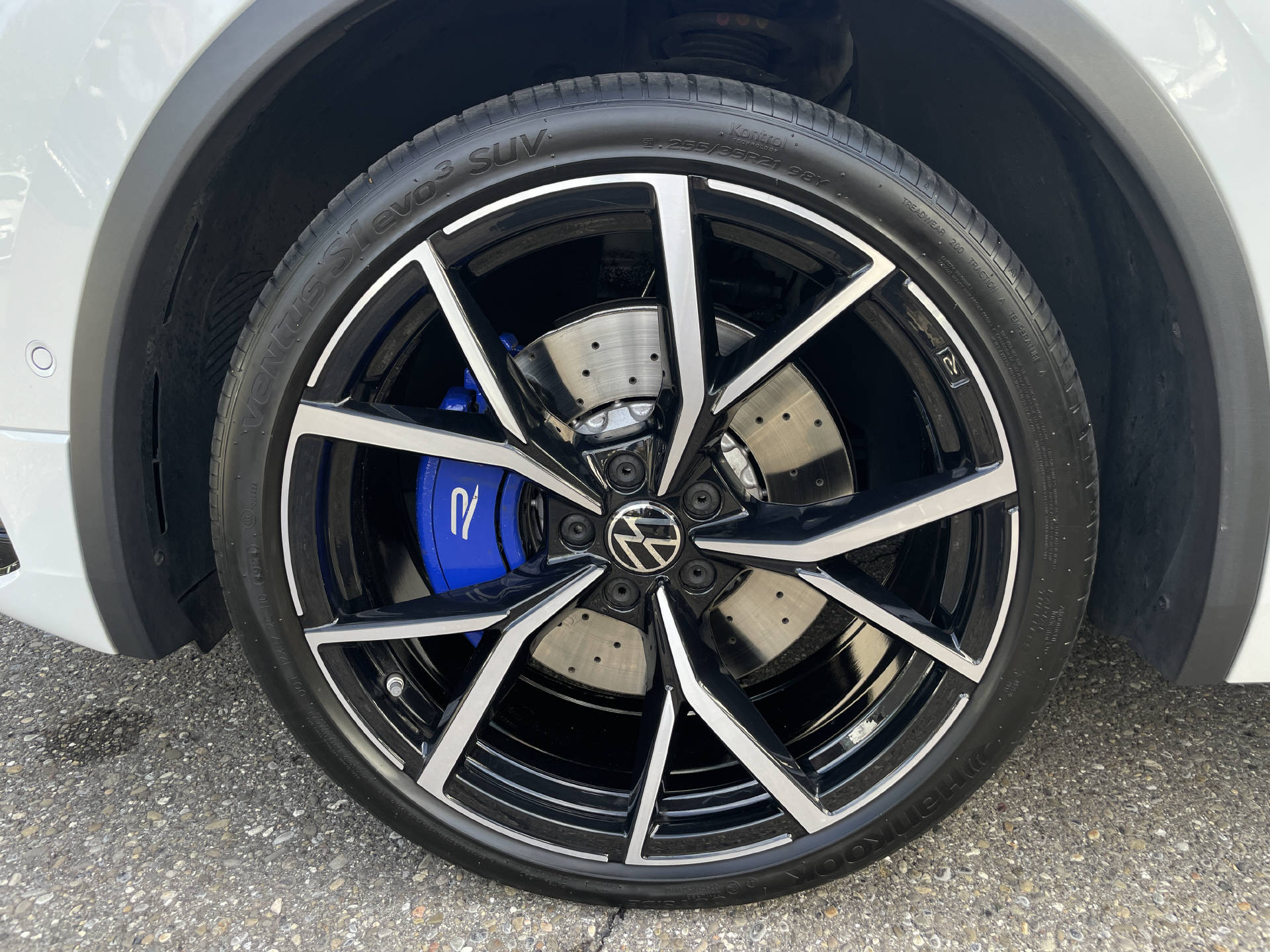 VW Tiguan 2.0 TSI R DSG-image-28