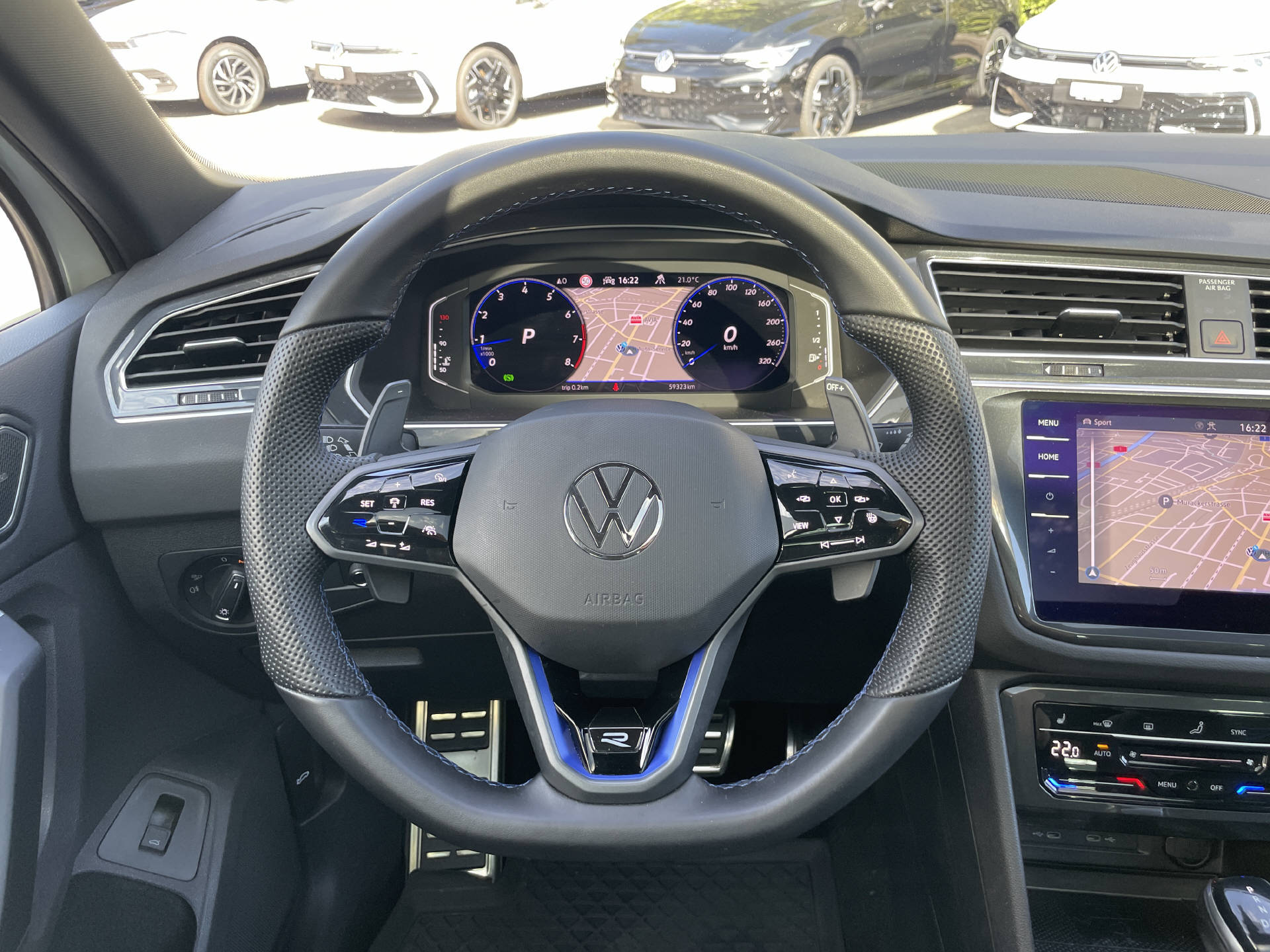 VW Tiguan 2.0 TSI R DSG-image-12