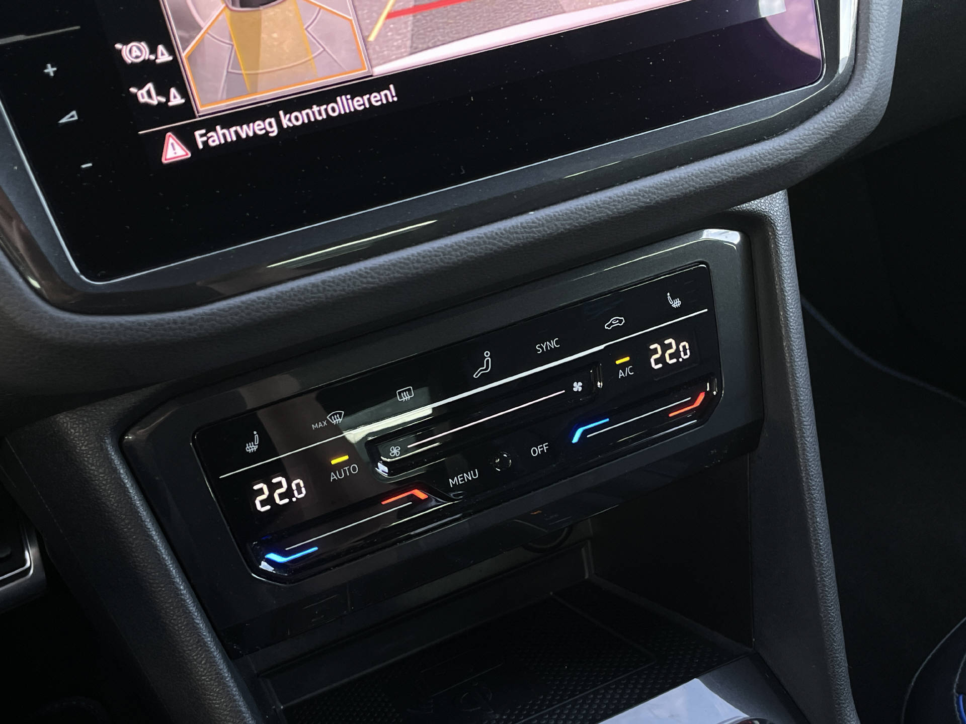 VW Tiguan 2.0 TSI R DSG-image-18