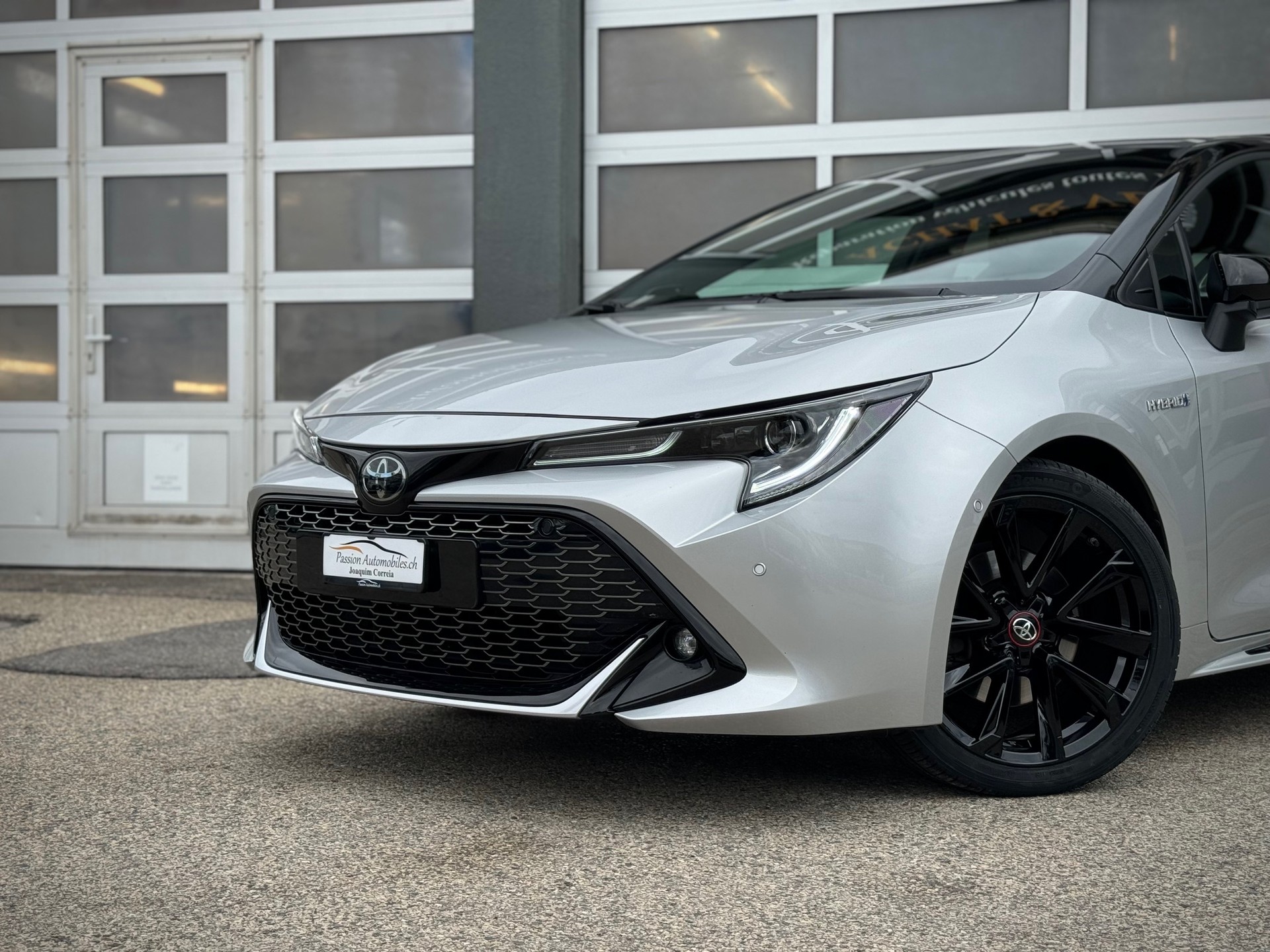 TOYOTA Corolla 2.0 HSD GR-S e-CVT - Véhicule Suisse (CH)-image-4