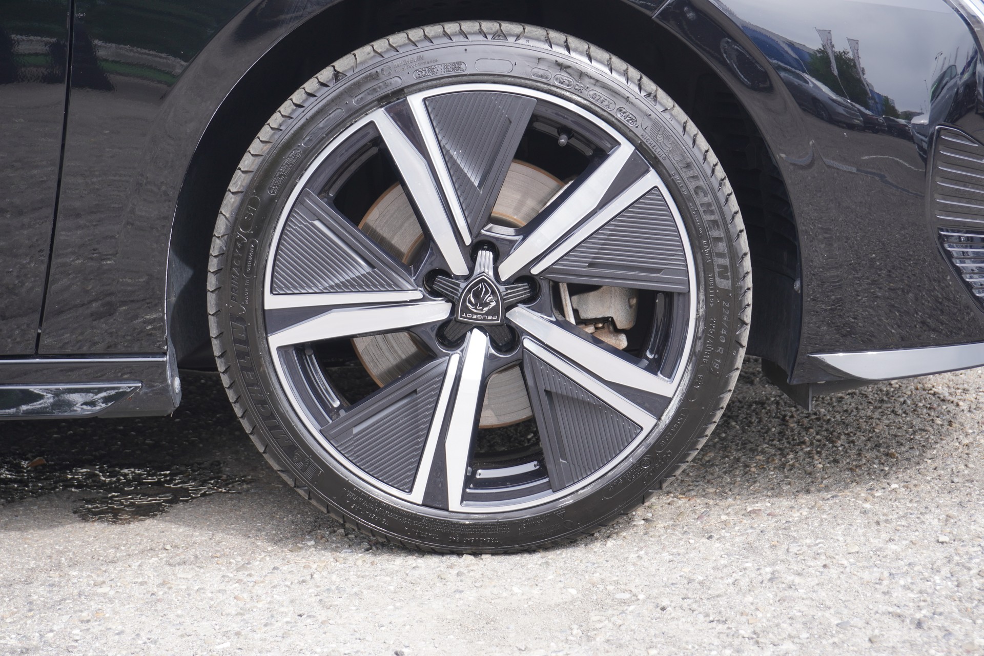 PEUGEOT 308 SW 1.6 PHEV 225 GT-image-8