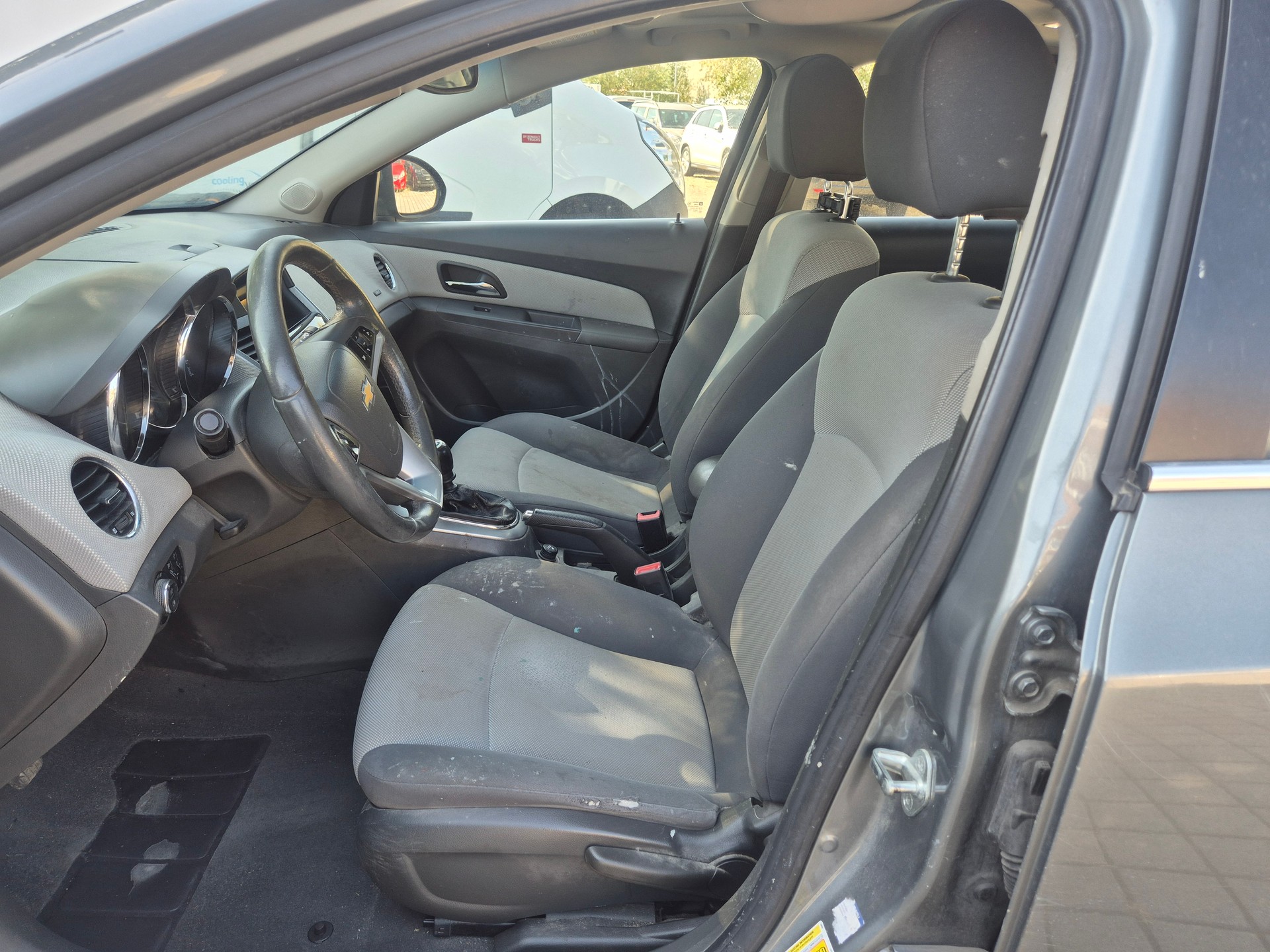 CHEVROLET Cruze 1.8 LT-image-9