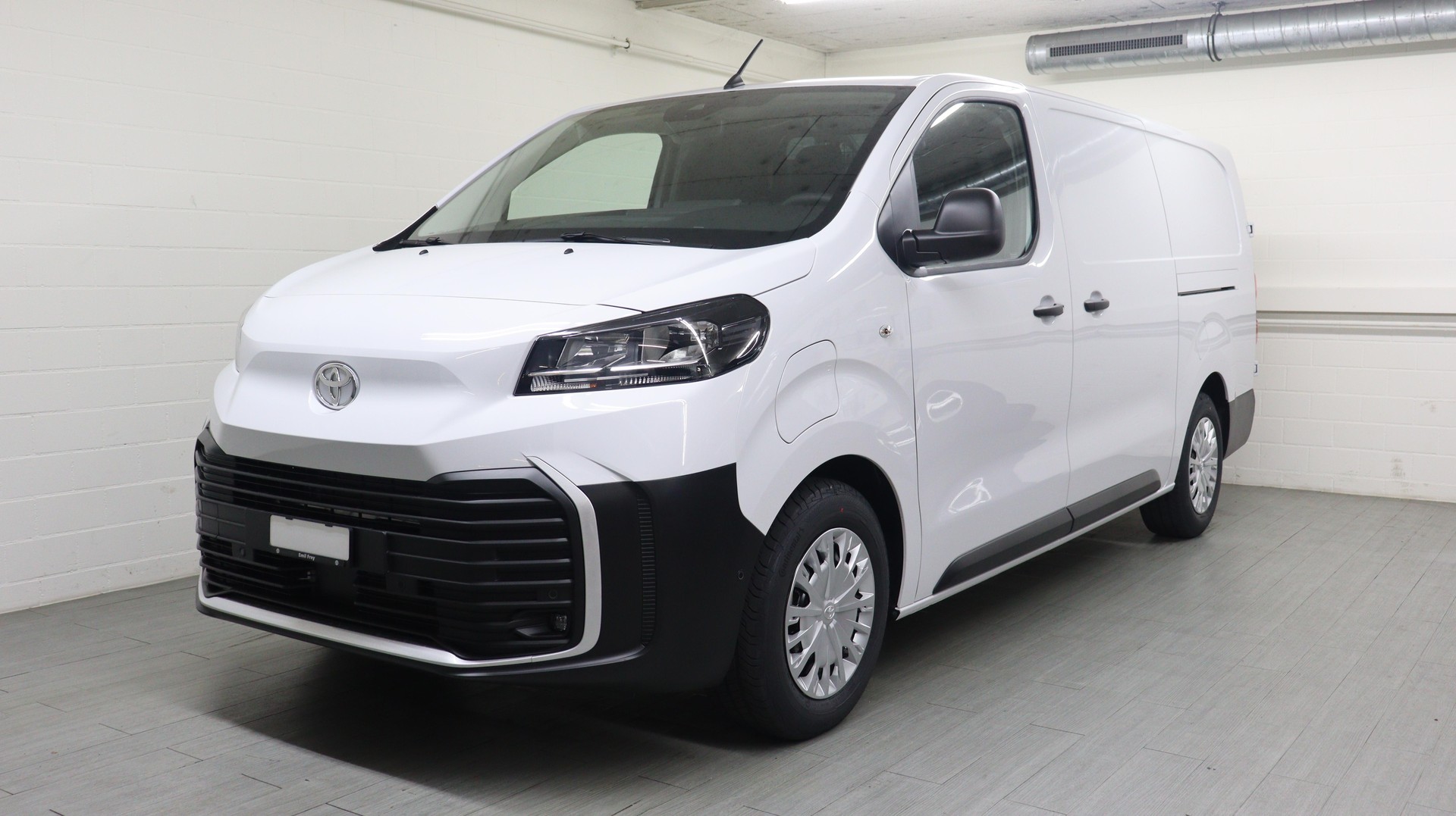 TOYOTA PROACE Van L2 75KWh Advanced