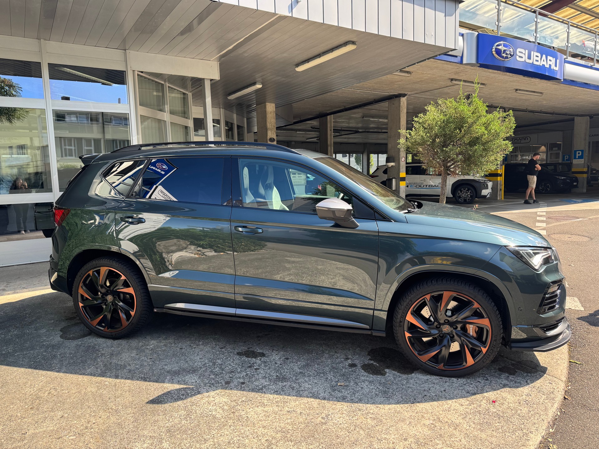 CUPRA Ateca 2.0TSI VZ Cup 360 4Drive DSG-image-2